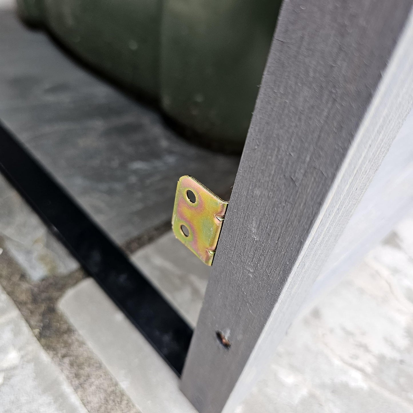 Factory Seconds: 68cm x 1.14m Grey Wooden Outdoor Garden Wheelie Bin Store Storage for 1 Bin