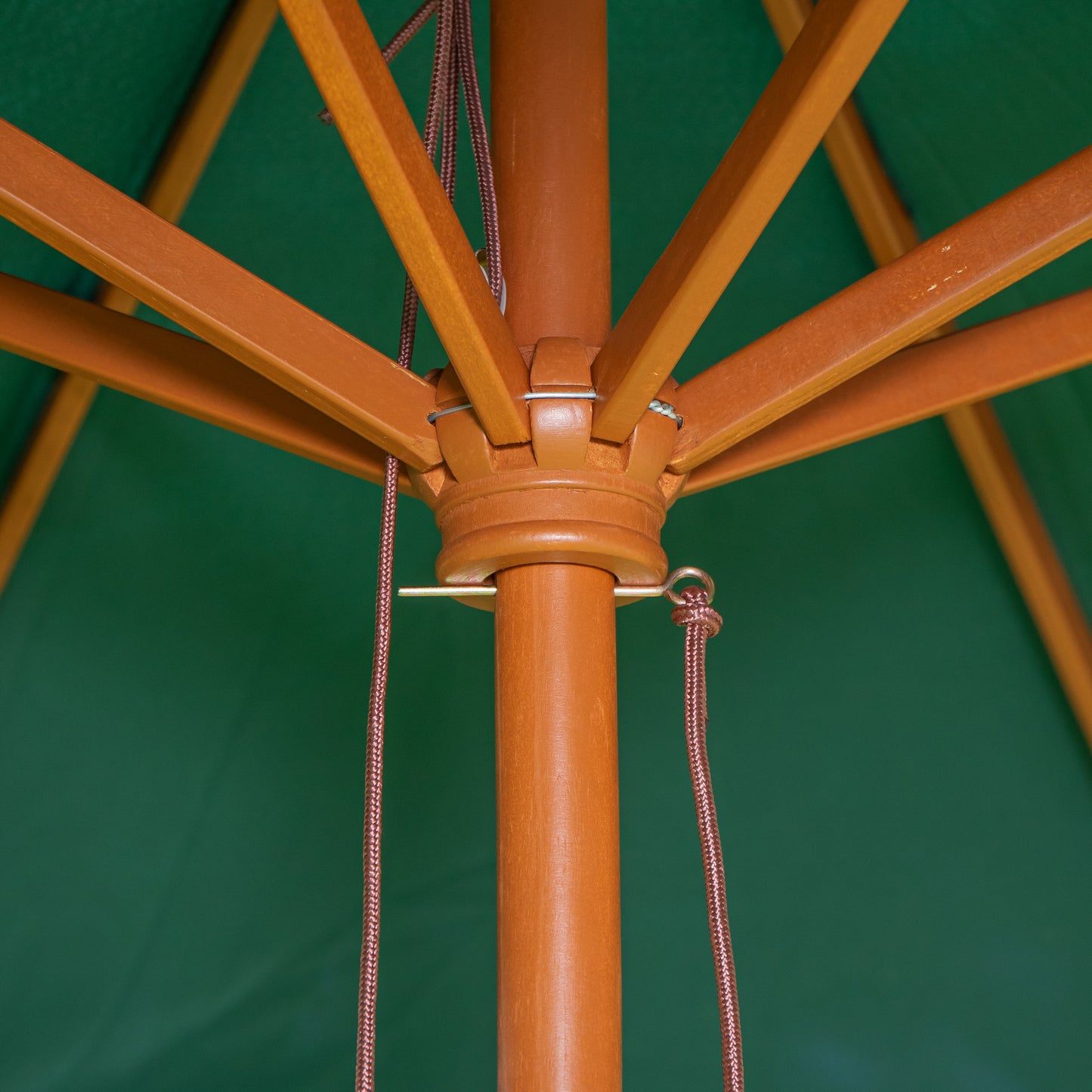 Samuel Alexander 2.7m Outdoor Wooden Garden Parasol Sun Shade with Carry Bag in Green