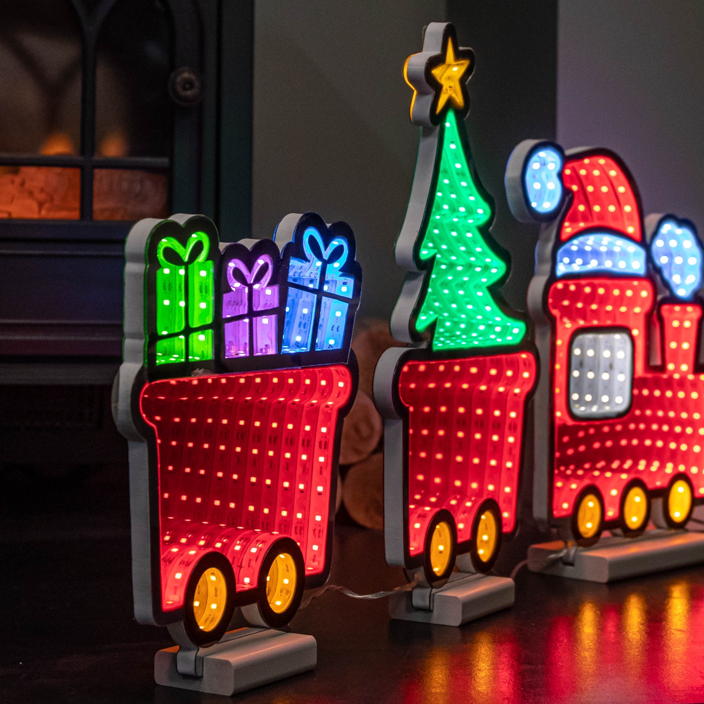 70cm Infinity Christmas Train with 2 Carriages on Wood Base and Multi-Coloured LEDs
