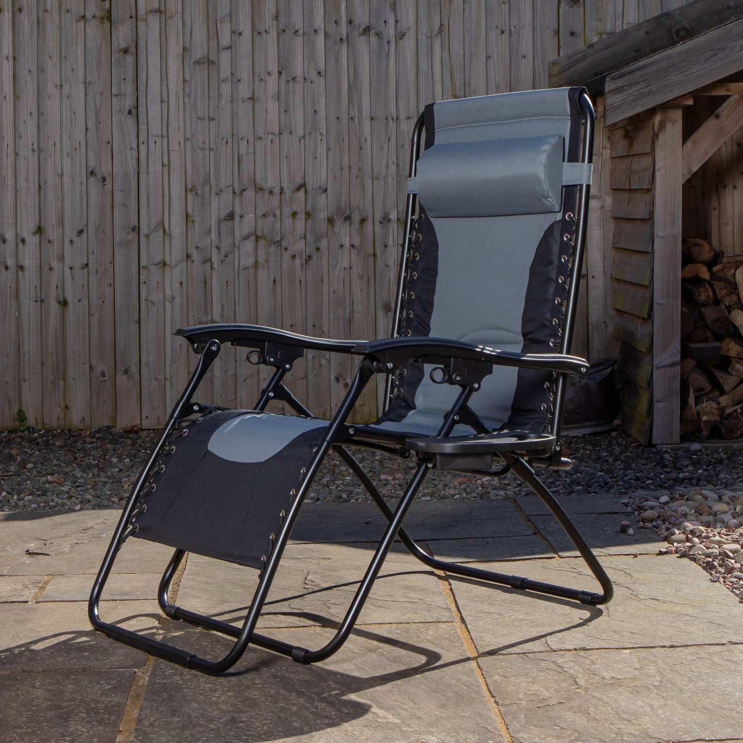 Luxury Padded Multi Position Zero Gravity Garden Relaxer Chair Lounger in Grey & Black