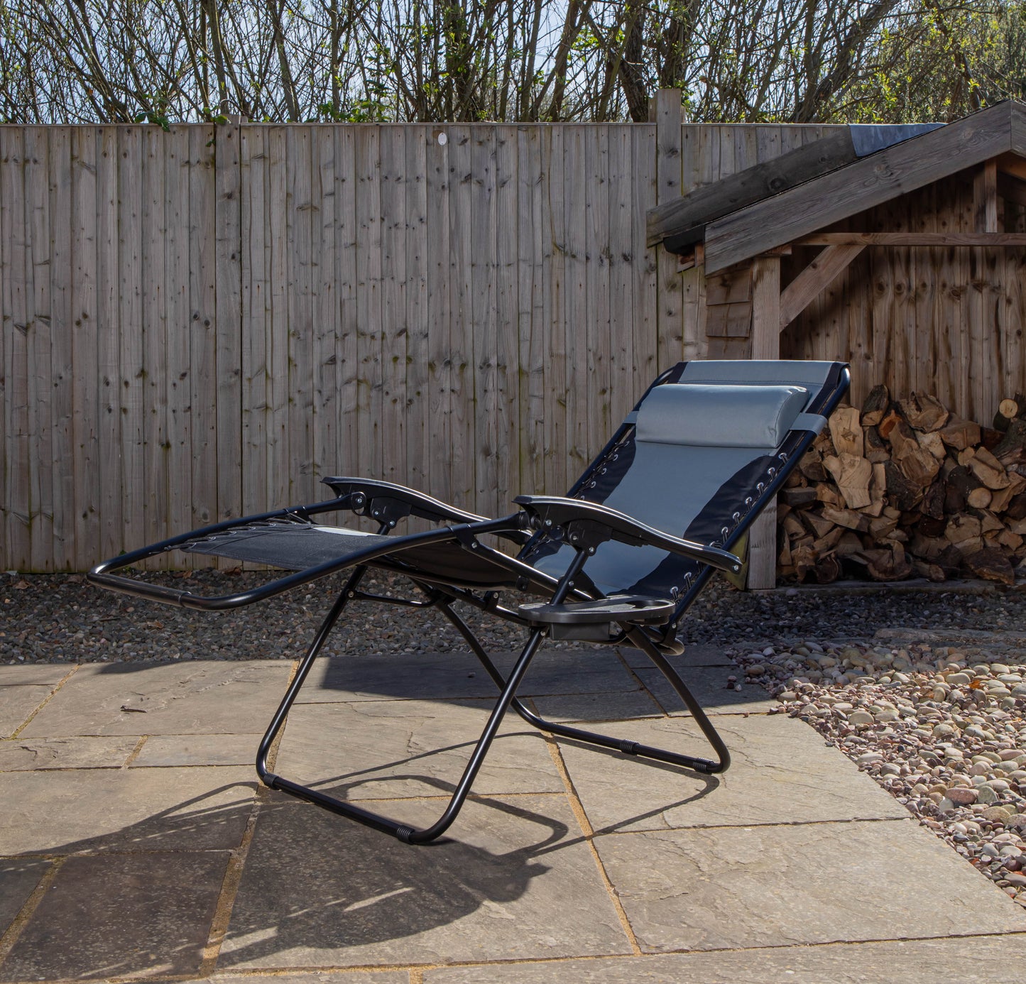 Set of 2 Luxury Padded Multi Position Zero Gravity Garden Relaxer Chair Lounger in Grey & Black