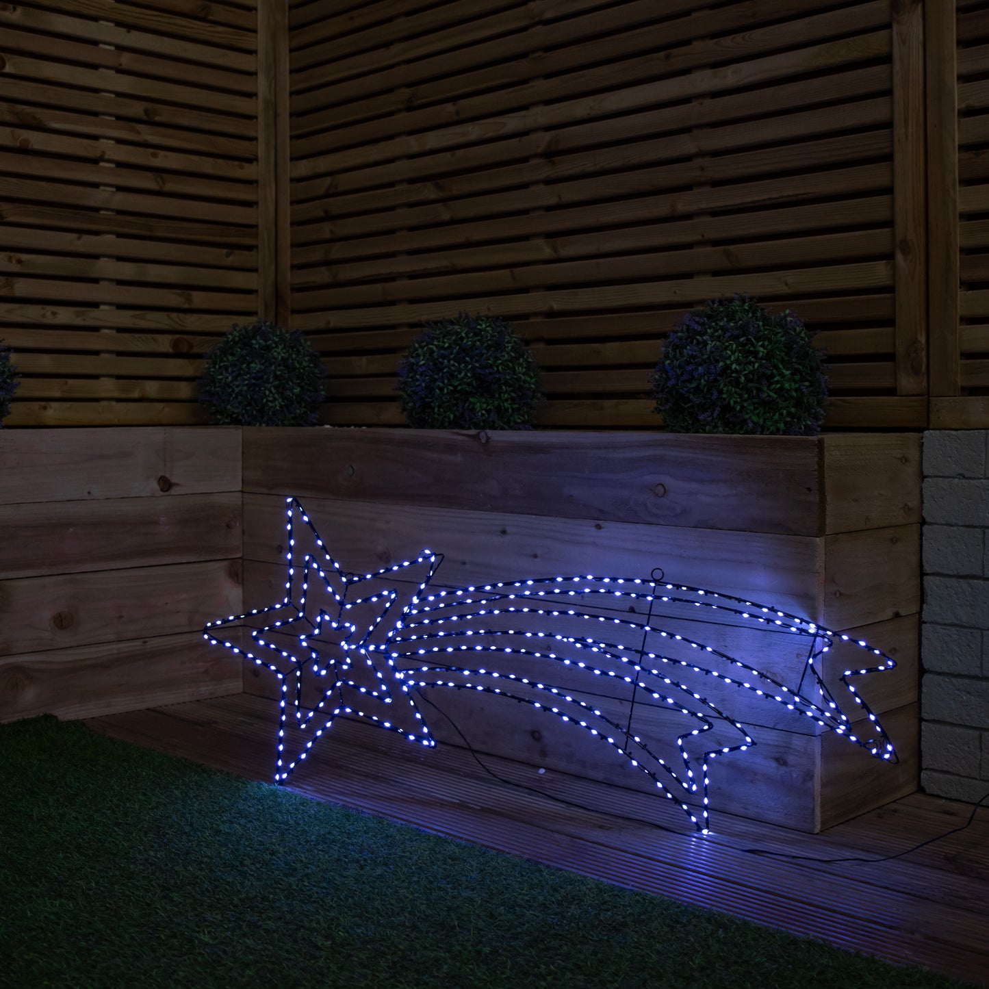 49cm x 1.19m Light up Christmas Shooting Star with 373 Twinkling White LEDs