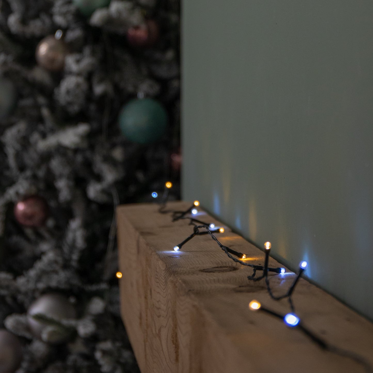 2.3m Battery Operated Multi-Action Christmas String Lights with 24 Cool White & Warm White LEDs