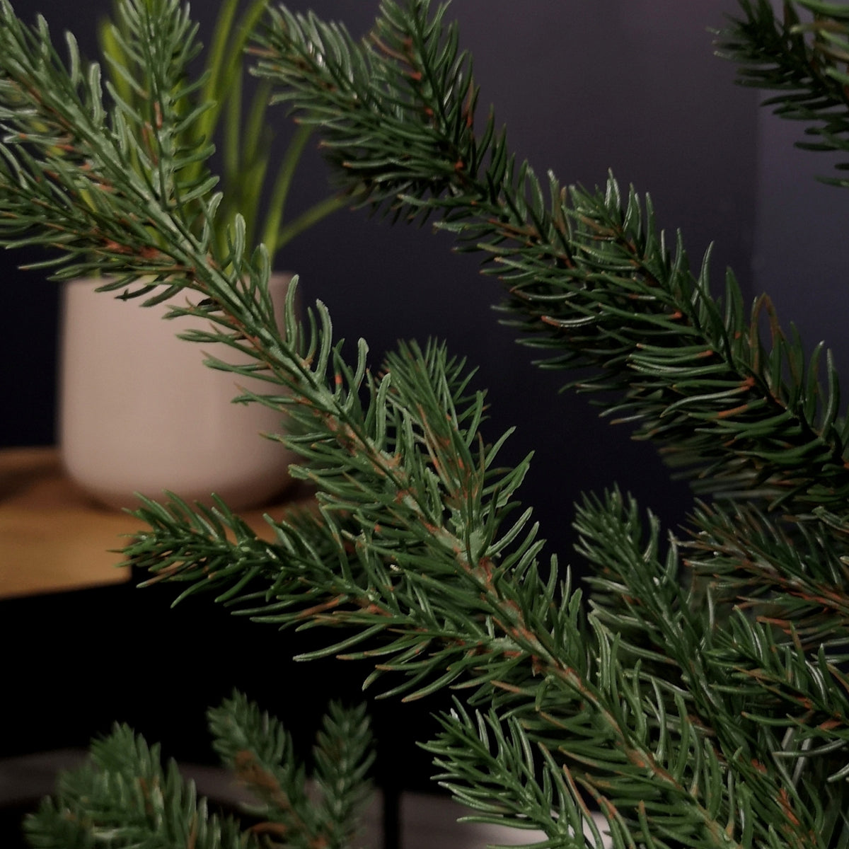 3ft (90cm) Premier Potted Green PE PVC Glenshee Spruce Christmas Tree 537 Tips