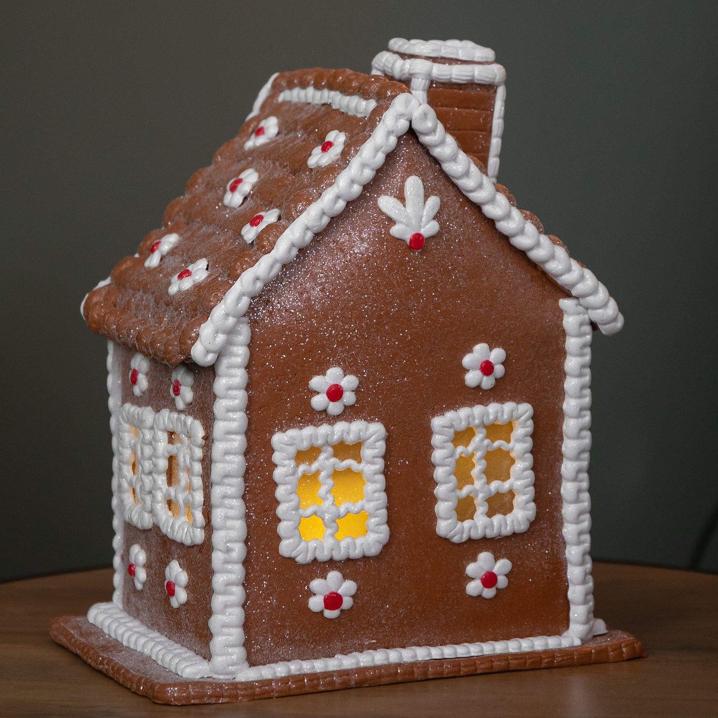 24cm Battery Operated LED Edelweiss Chalet Christmas Gingerbread House Decoration