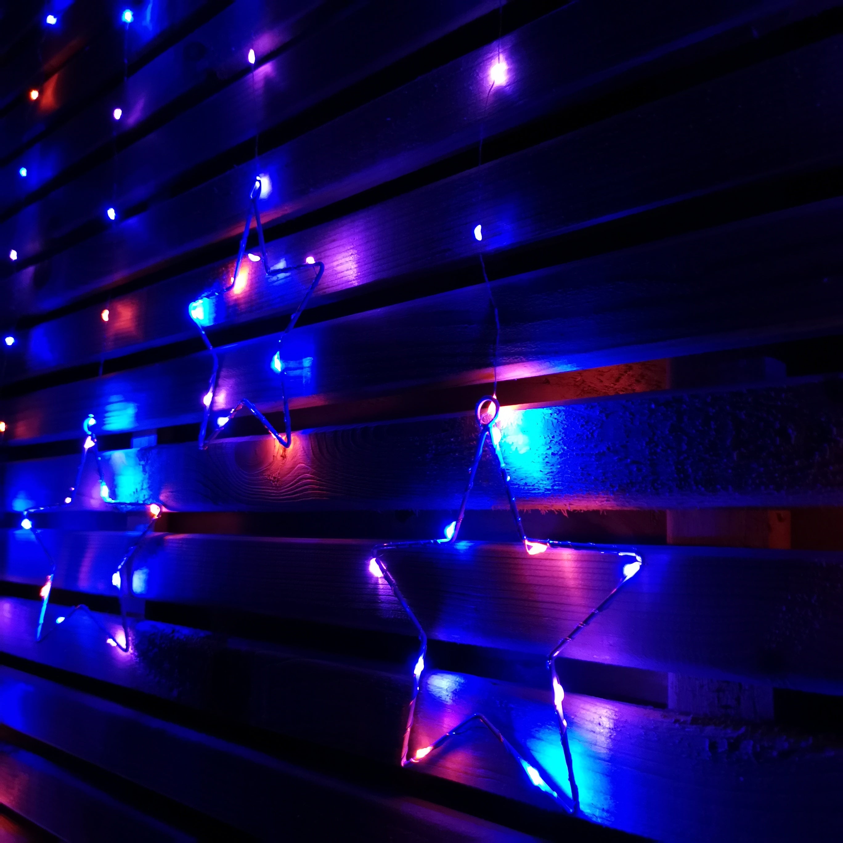 1.2m Battery Operated Christmas Star Curtain Lights with 140 Rainbow LEDs