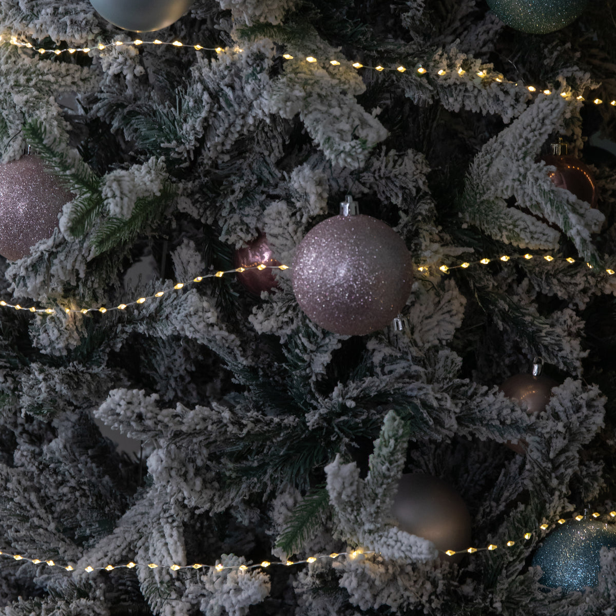 6.4m Compact MicroBrights Christmas Lights with 400 LEDs in Warm White