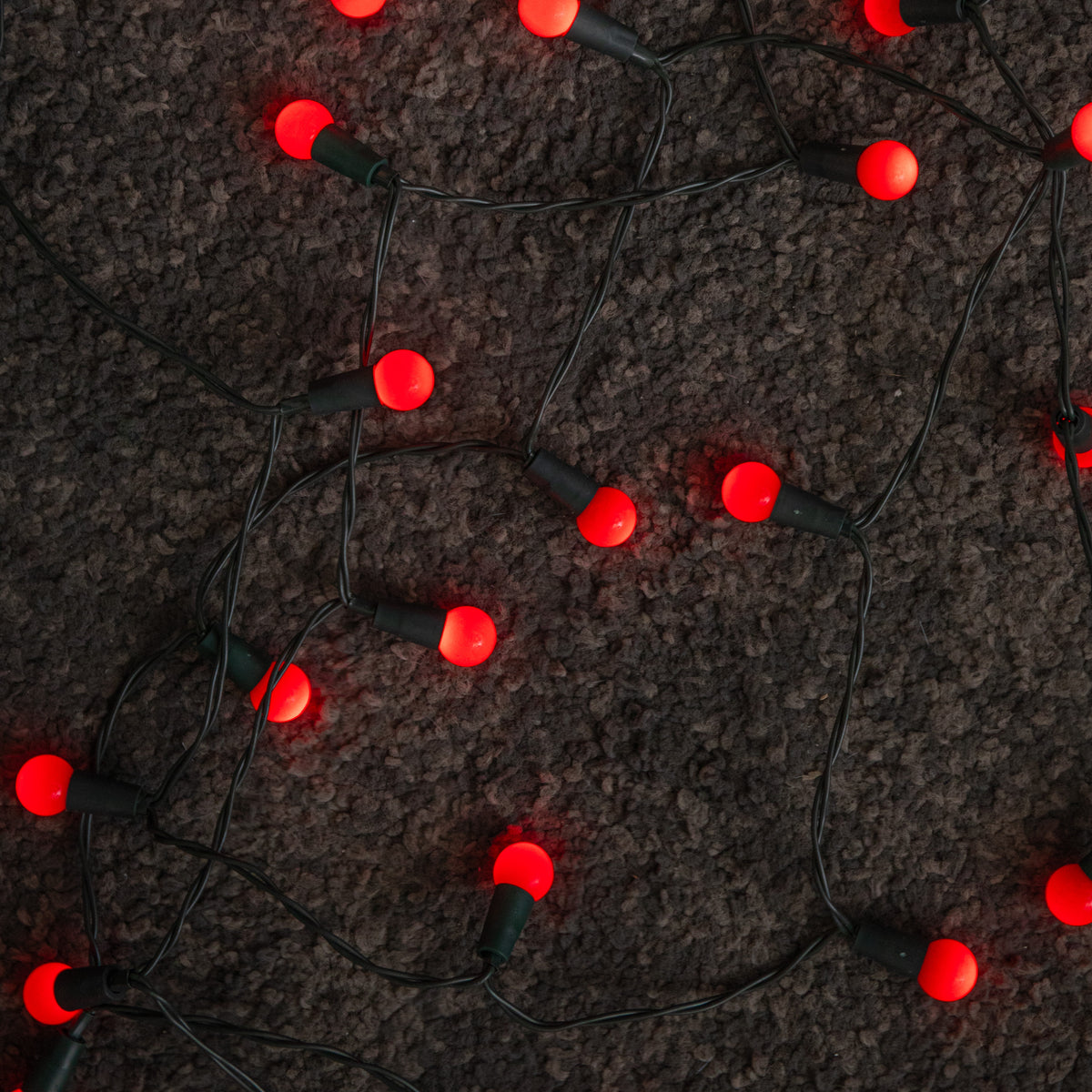 50 LED Pearl Berry Multi-Action Christmas String Lights in Red