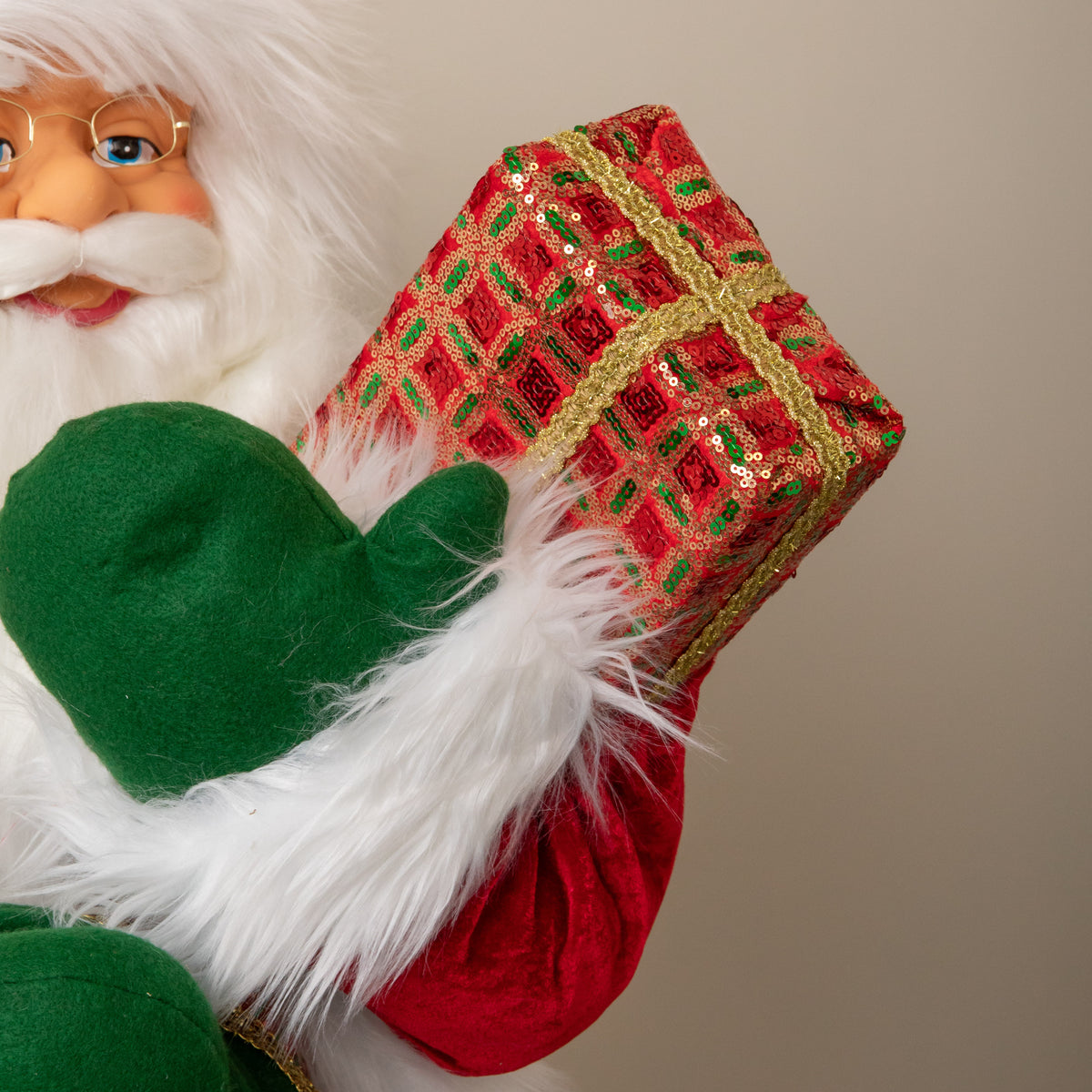 1.5m Tall Standing Santa Claus Christmas Decoration with Gift Sack