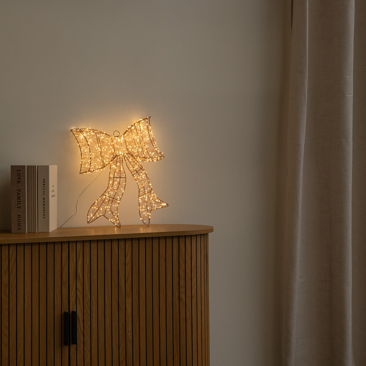 43cm Light up Gold Christmas Bow with 650 Warm White LEDs