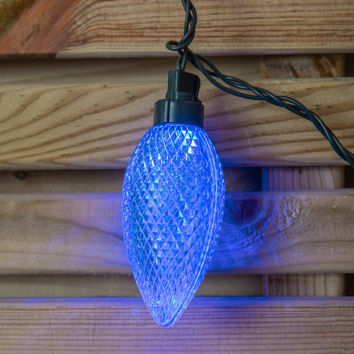 Set of 20 Pine Cone Christmas String Lights with 80 Multi-Coloured LEDs