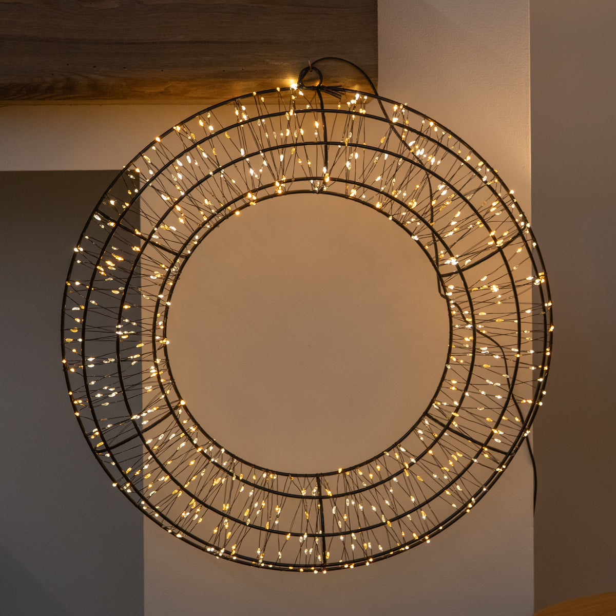 50cm Light up 3D Metal Christmas Wreath with 720 Warm White LEDs