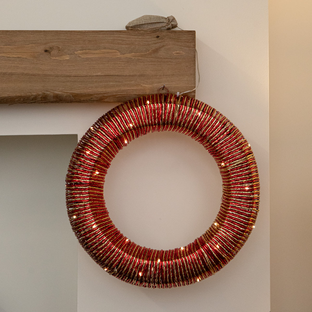 40cm Light Up Christmas Wreath with Warm White LEDs