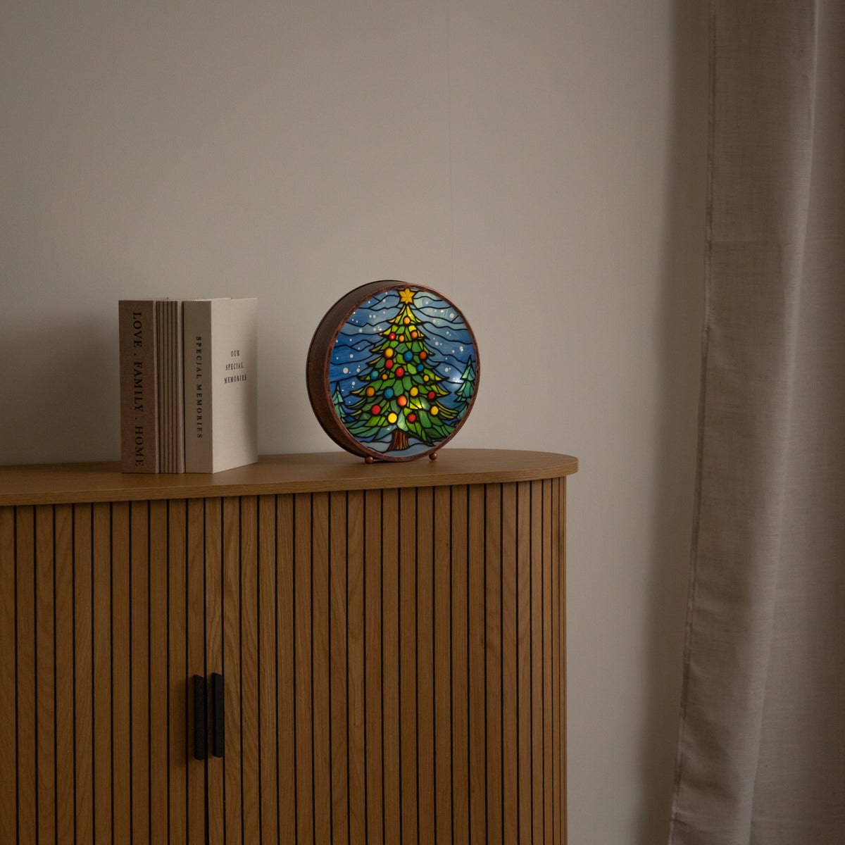 Light Up Stained Glass Decoration of Christmas Tree with Timer