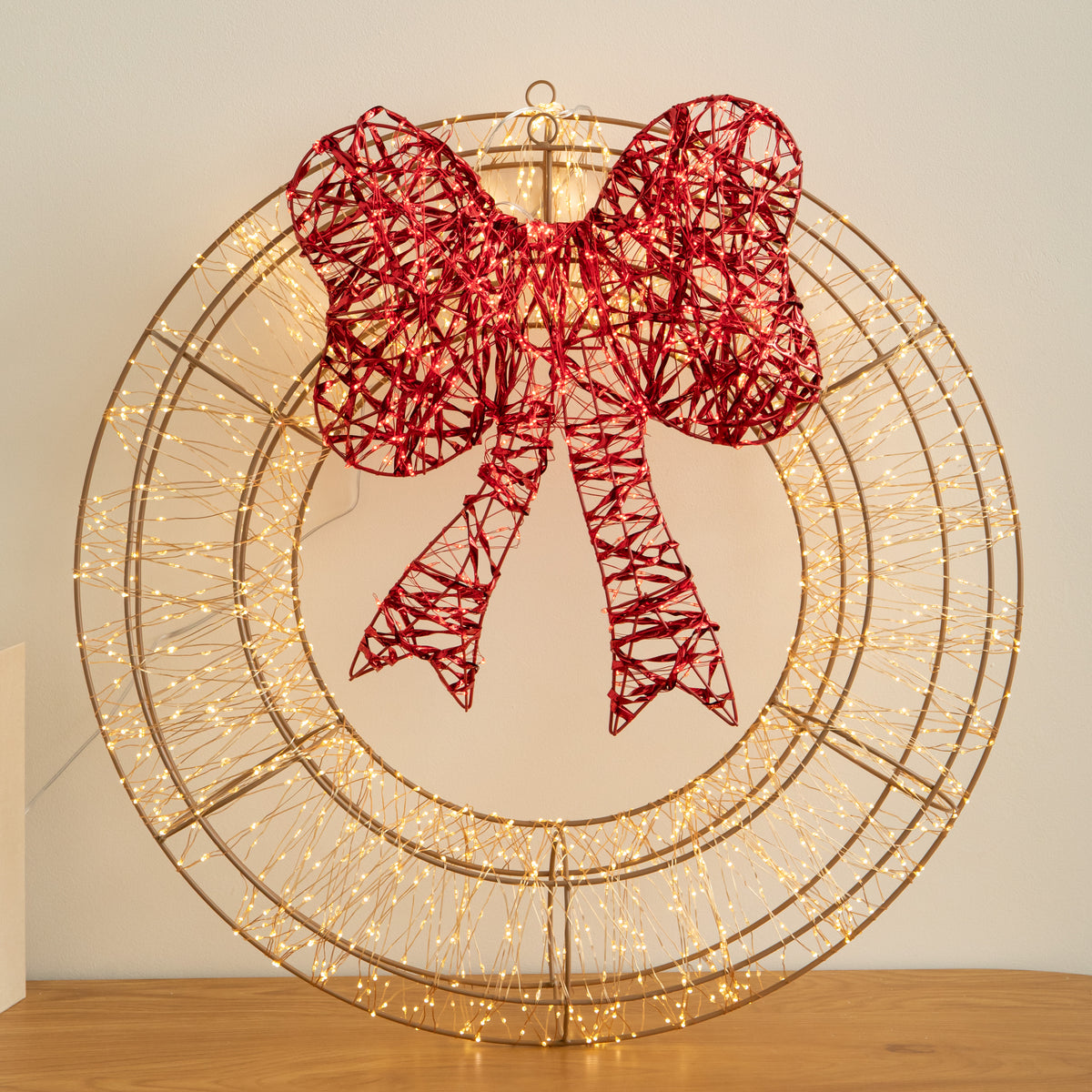 60cm Light Up Christmas Wreath with 2000 Warm White & Red LEDs