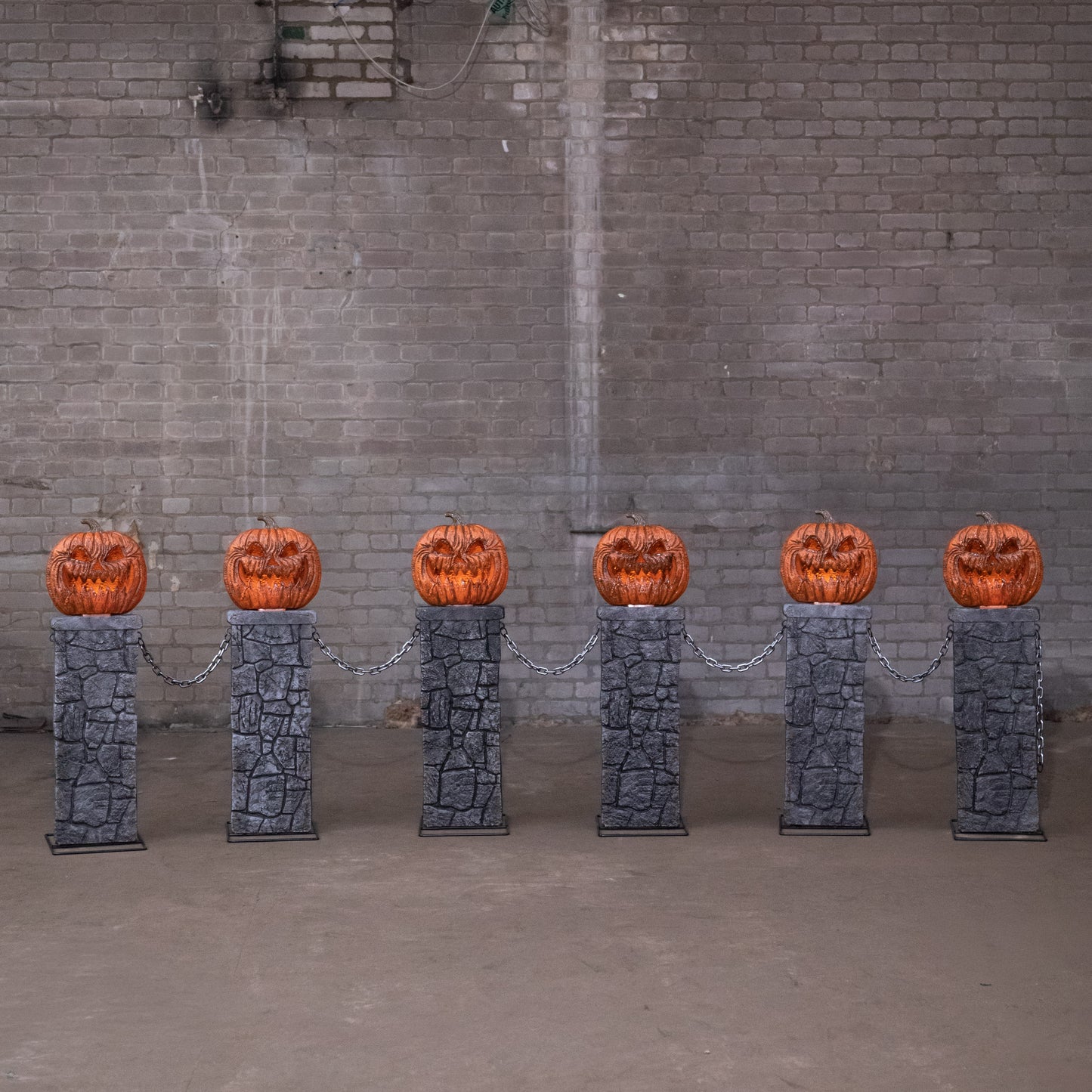 Pack of 2: 97cm x 1.2m Battery Powered Light up Halloween Pumpkin Fence with LEDs