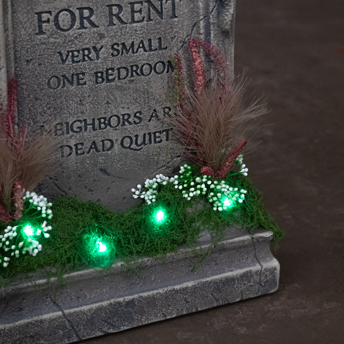 60cm (2ft) "For Rent" Halloween Graveyard Tombstone with LED Lights