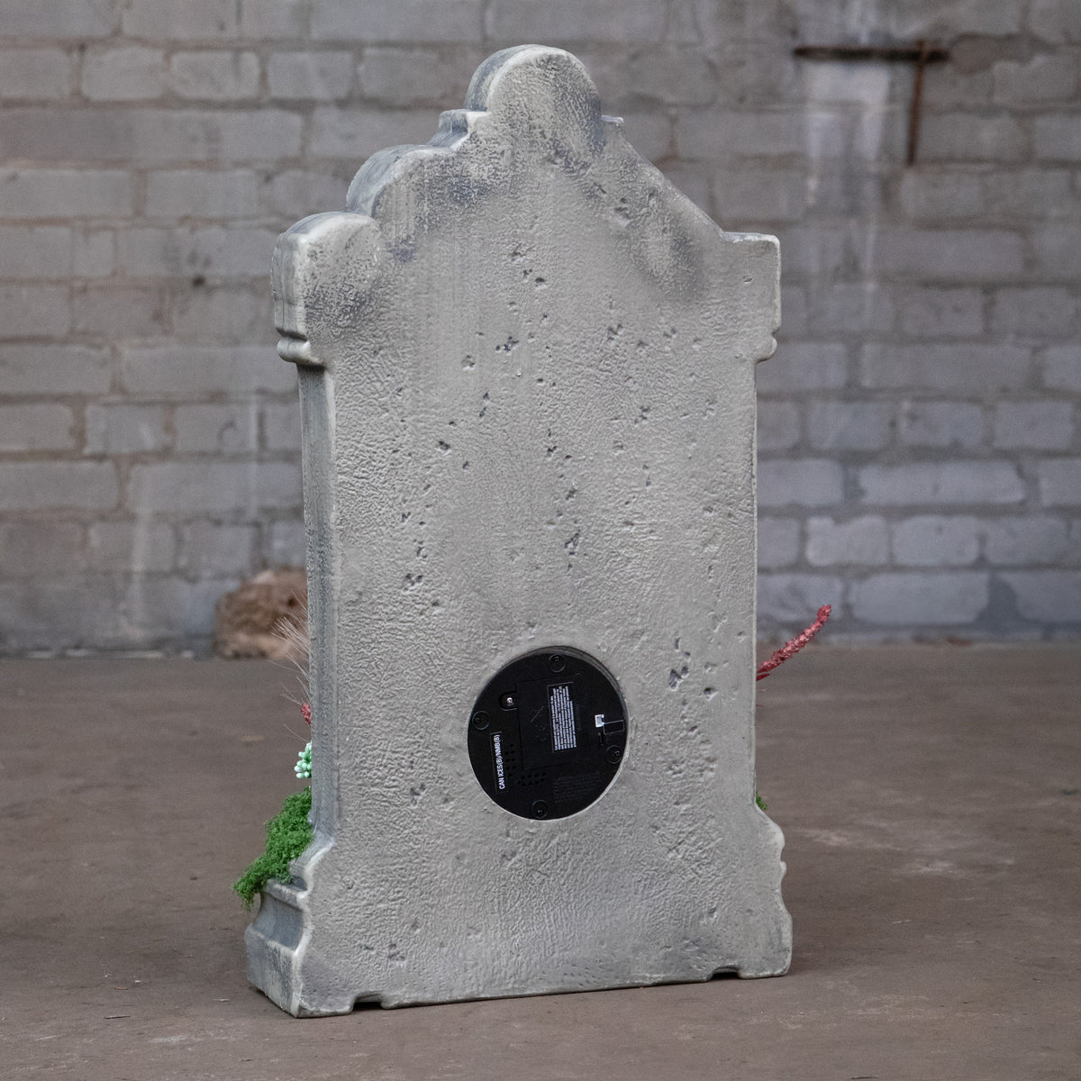 60cm (2ft) "For Rent" Halloween Graveyard Tombstone with LED Lights