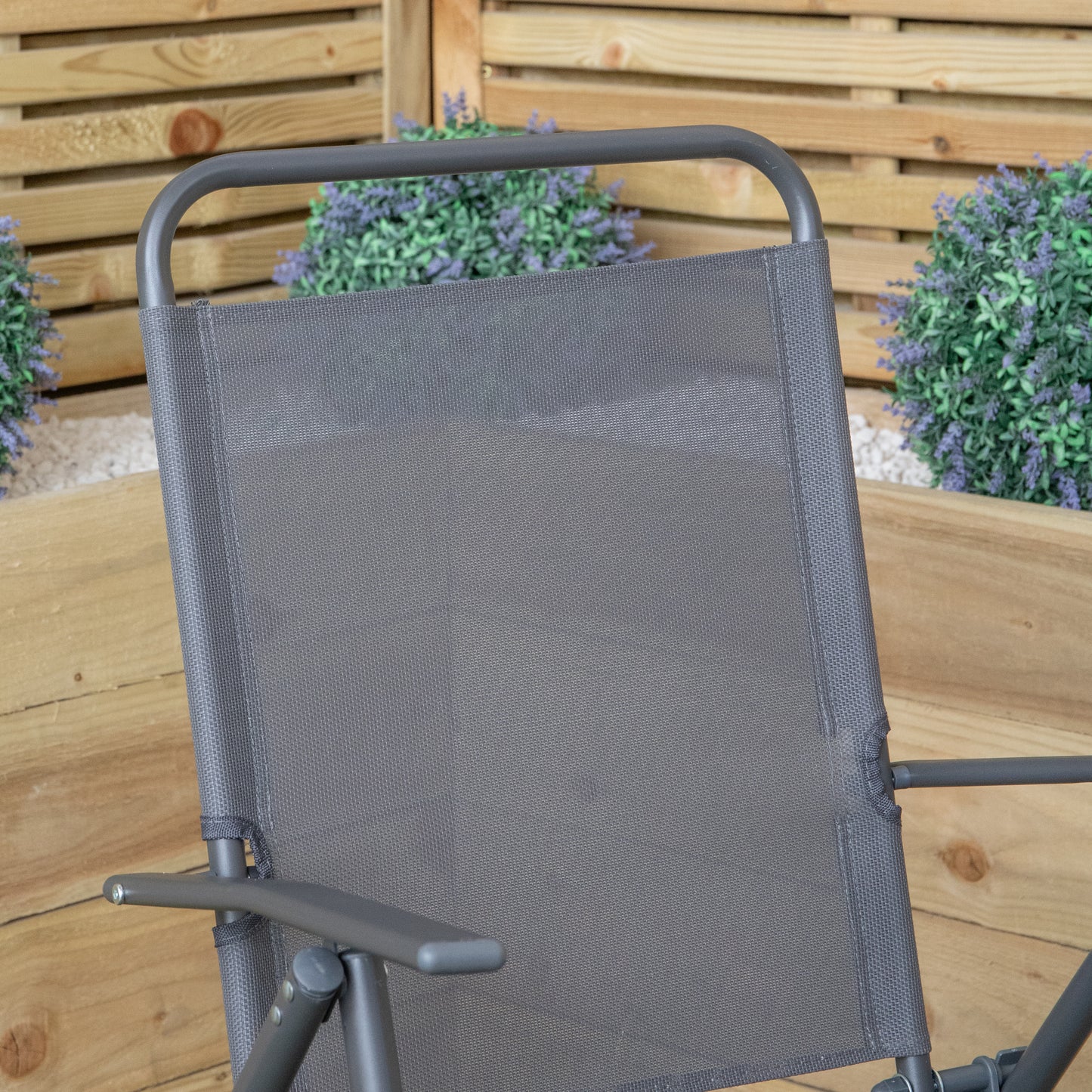 Set of 2 Outdoor Multi-Position Textoline Garden Chairs in Grey