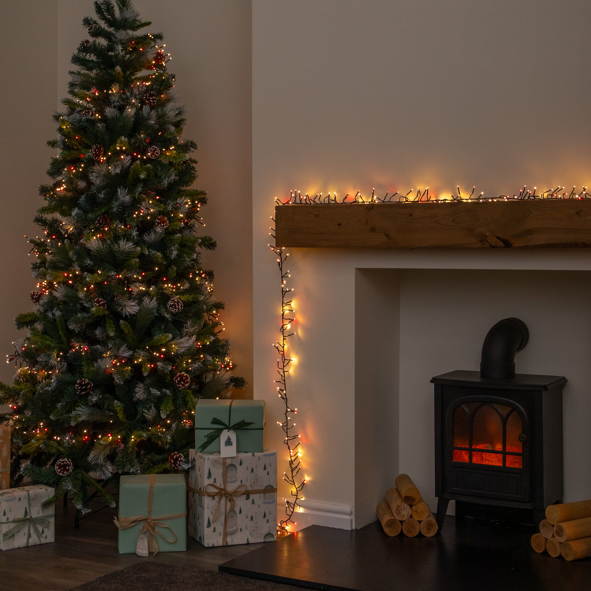 12.4m 960 LED ClusterBrights Christmas String Lights in Red & Warm White
