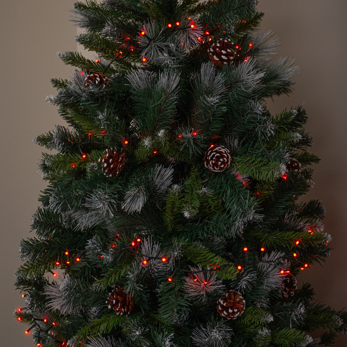 9m 360 LED BerryBrights Christmas String Lights in Red