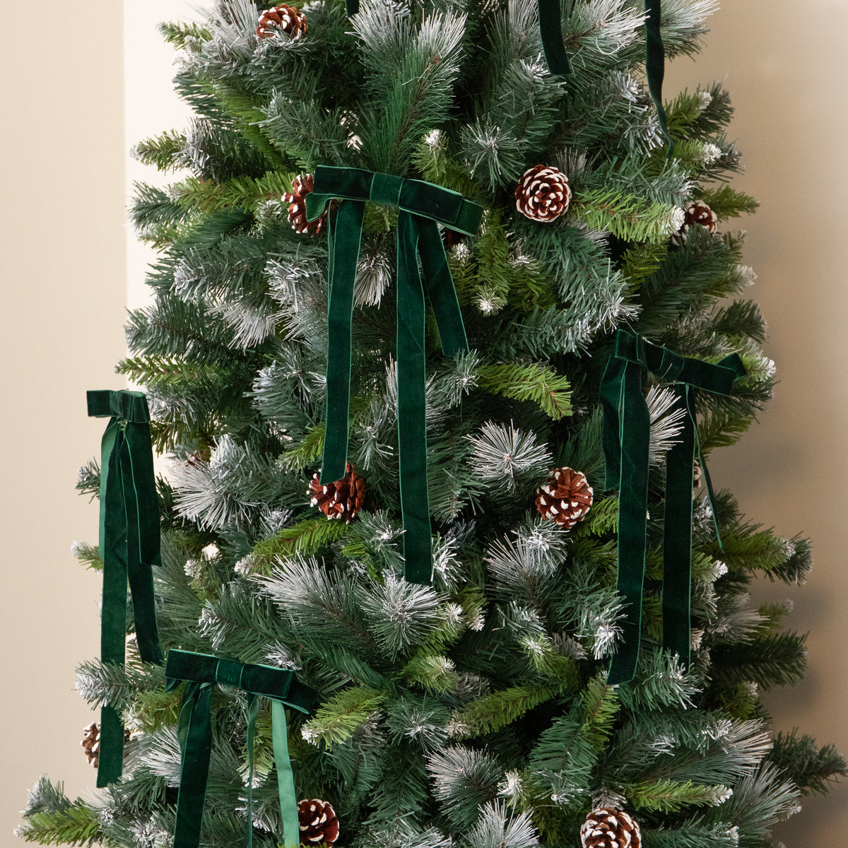 Set of 8 Velvet Christmas Decorative Clip on Long Tail Bows in Emerald Green