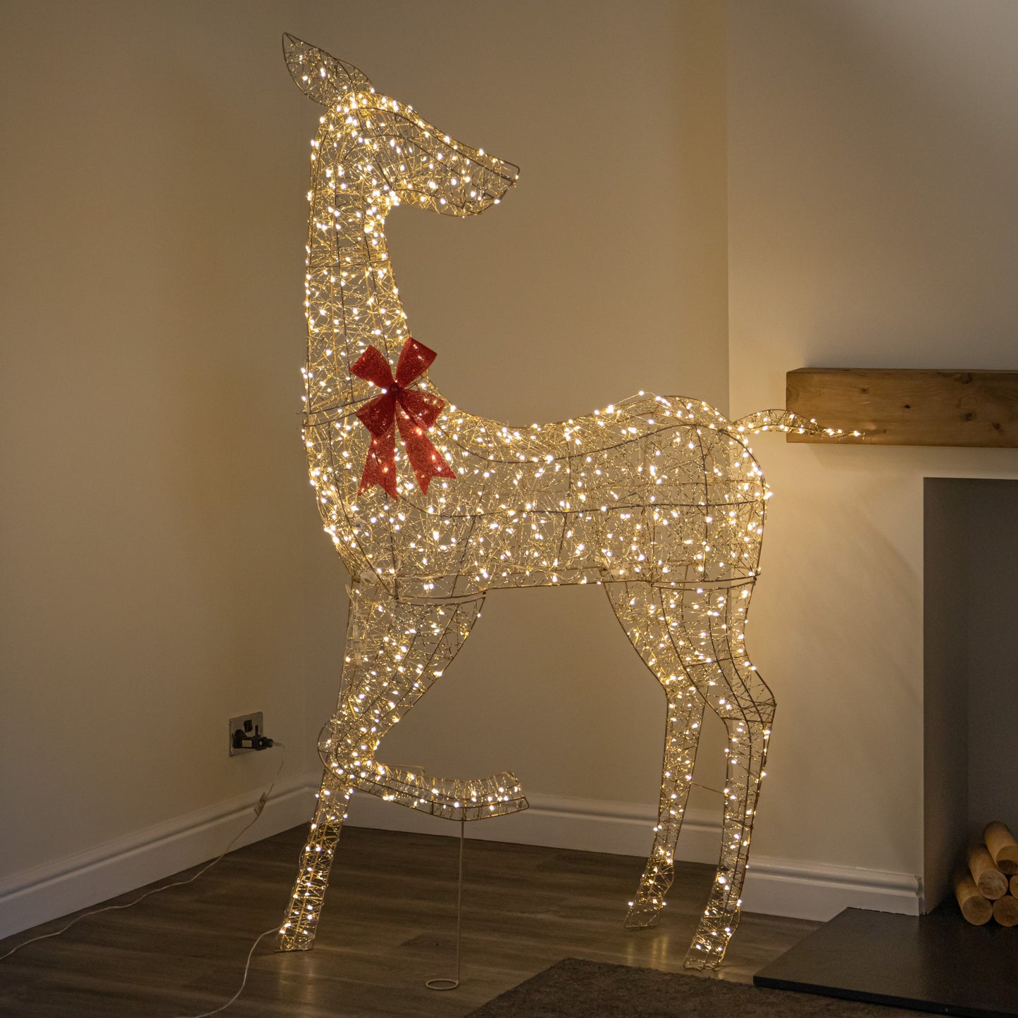 1.75m Light up Gold Twist Christmas Reindeer 880 Warm White LEDs