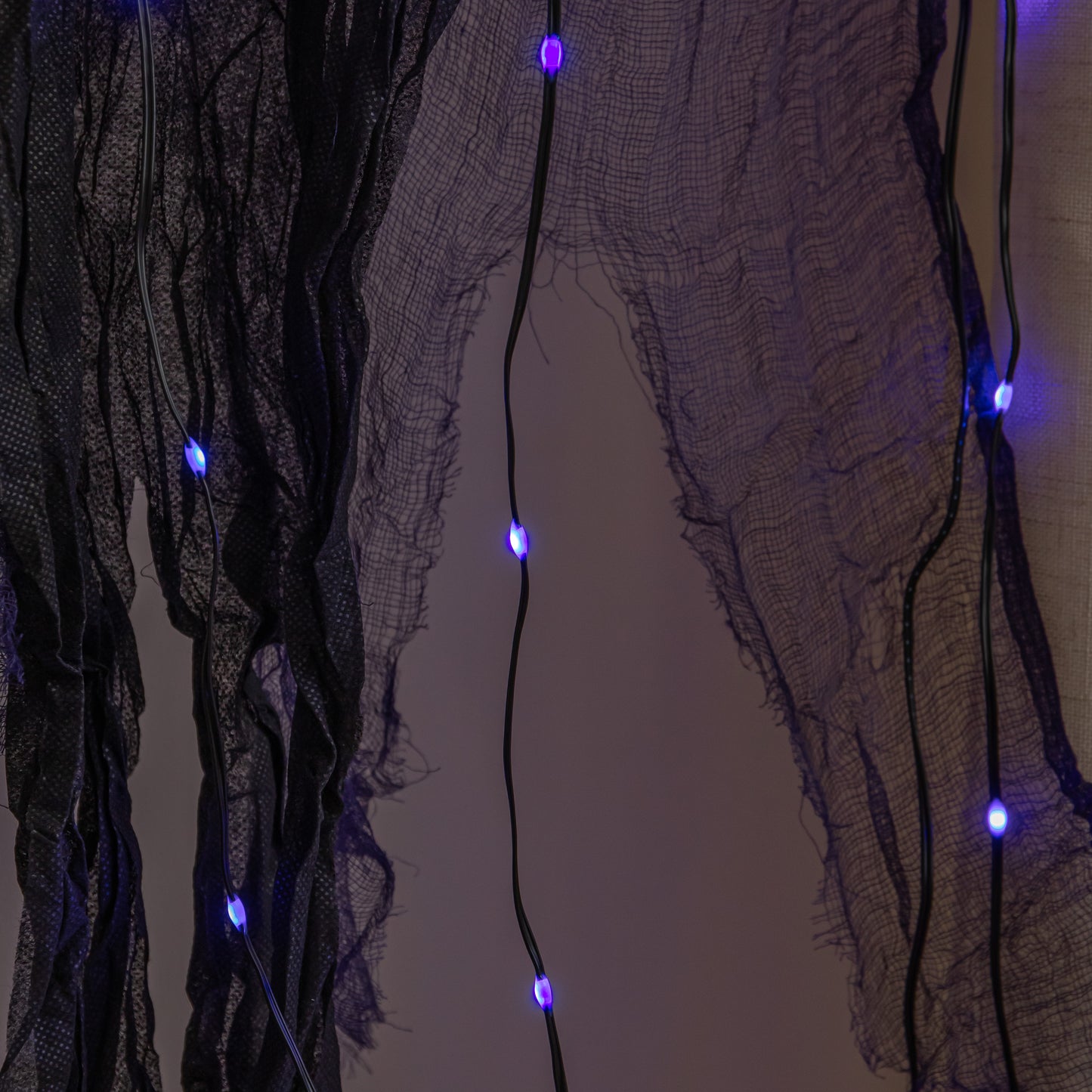 1.2m Motion Activated Light up Halloween Hanging Wailing Ghoul with LEDs