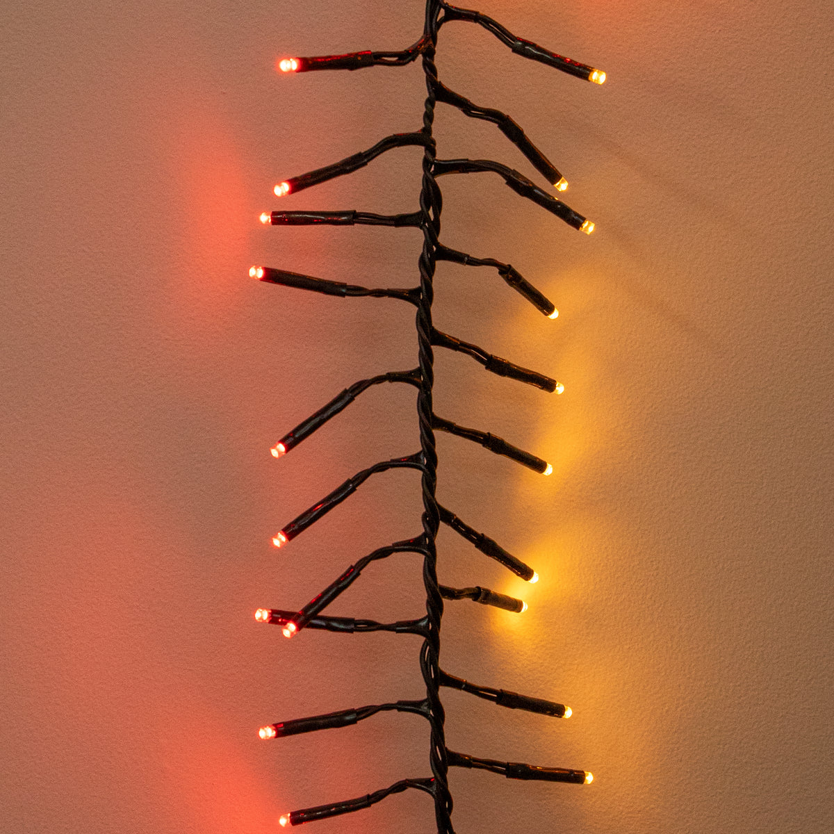 10m 1000 LED Cluster Christmas String Lights in Antique White & Red