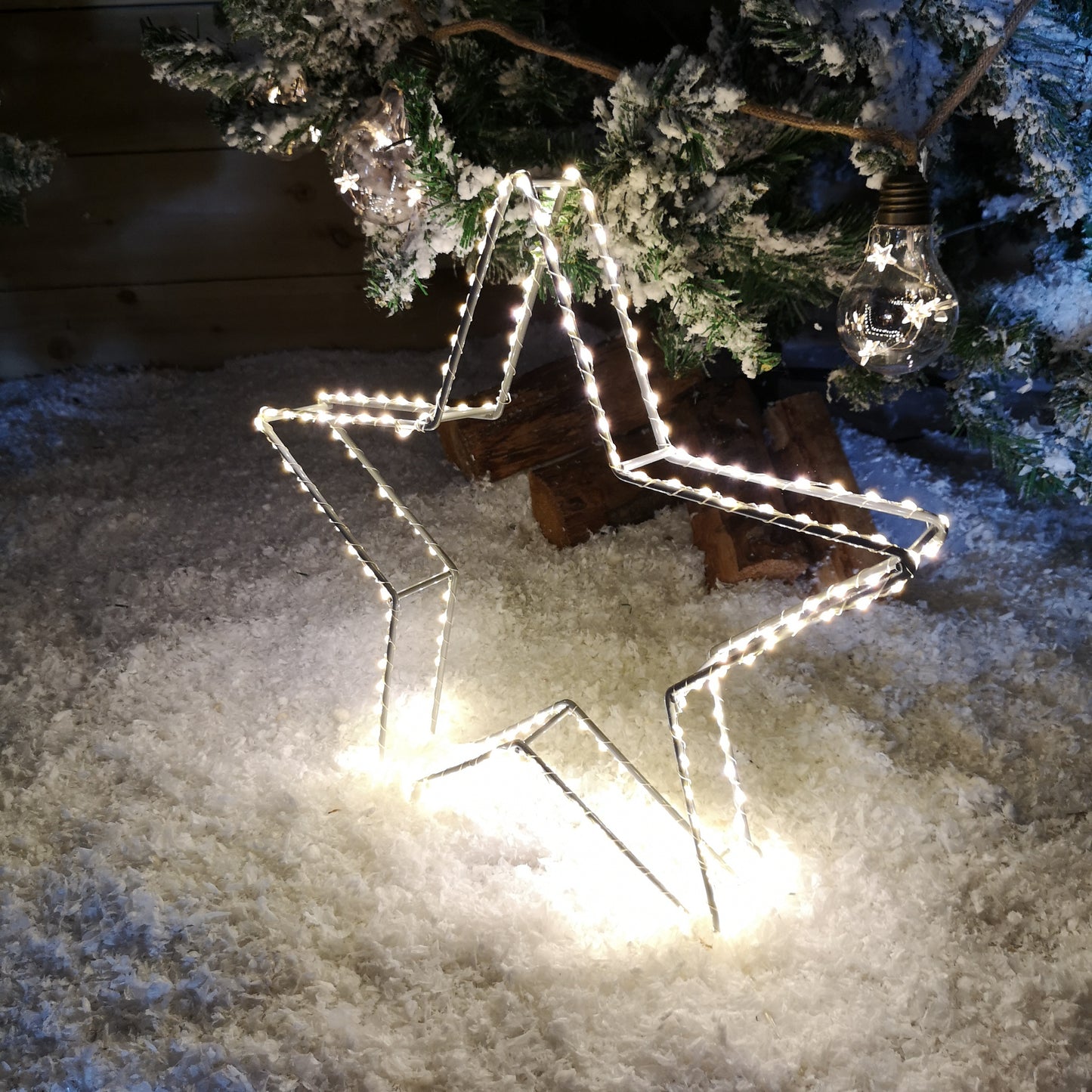 38cm LED Dewdrop Open Star Indoor Outdoor Christmas Decoration in Warm White