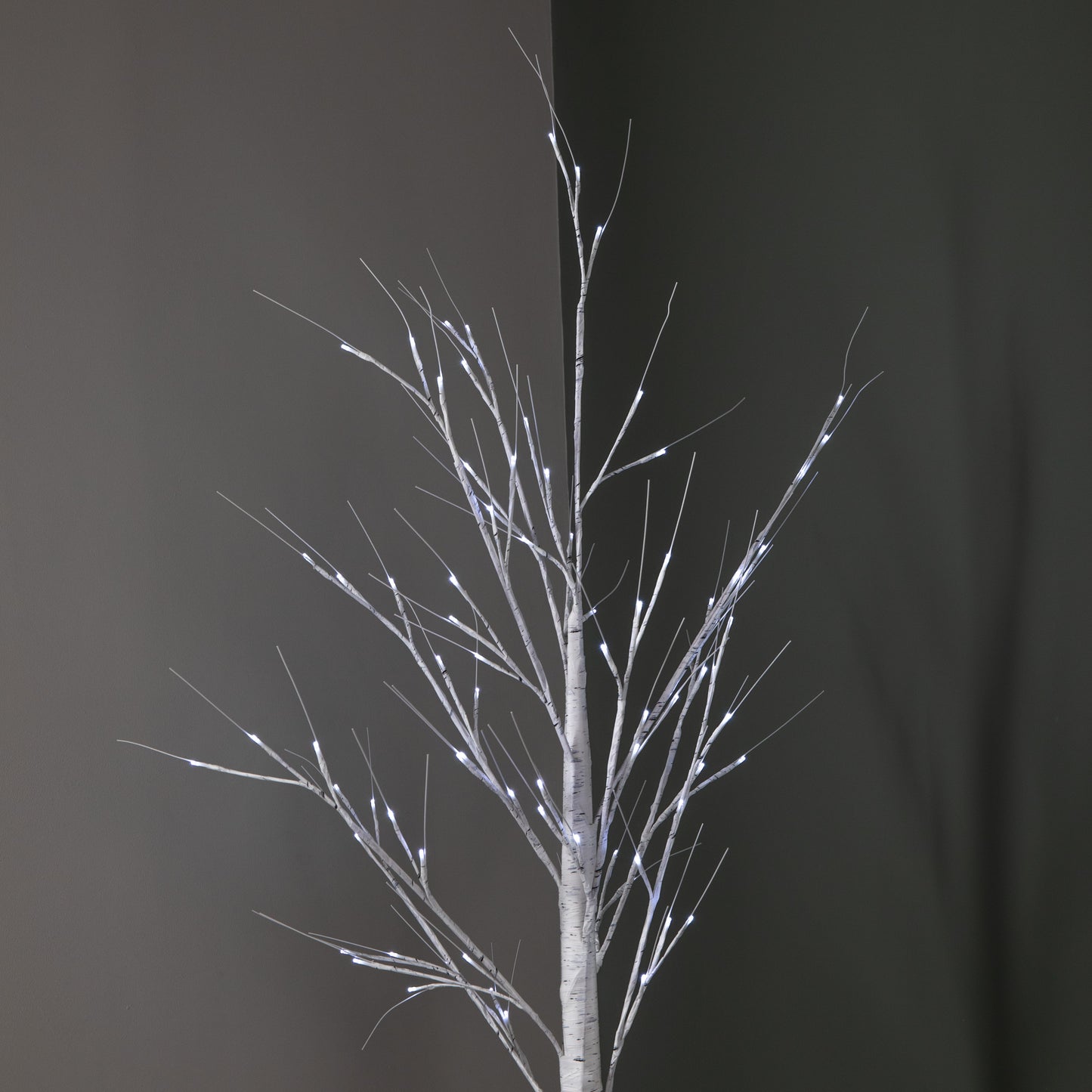 1.8m (6ft) Light up White Christmas Birch Tree with 80 Ice White LEDs