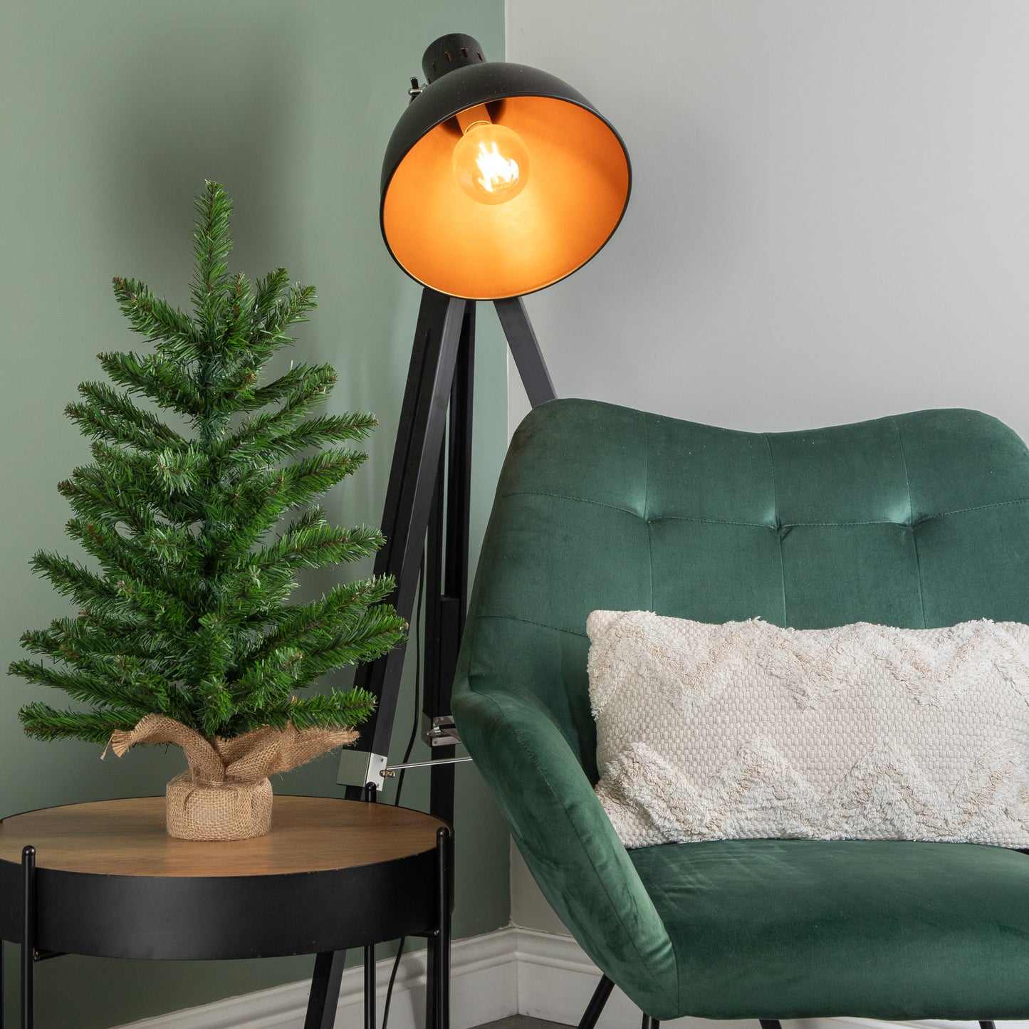 60cm Mini Richmond Christmas Tree in a Burlap Base with 72 Tips