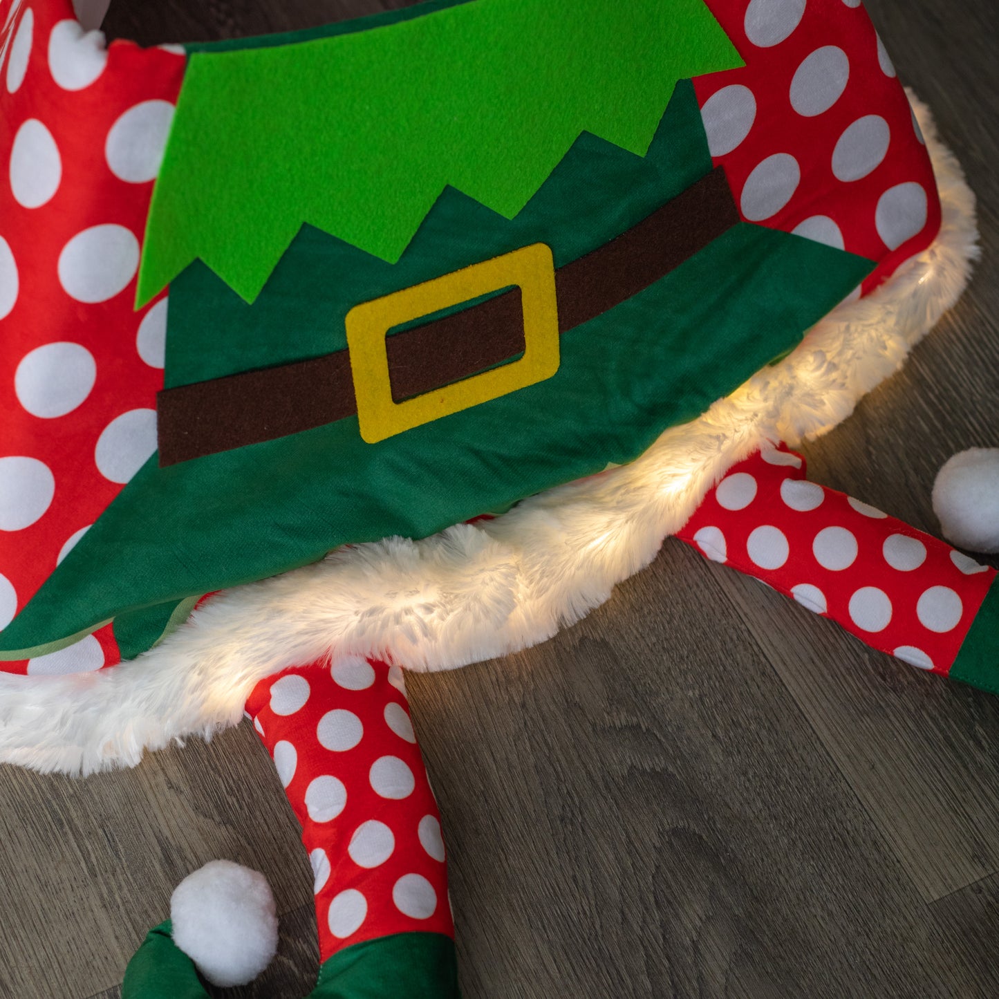 60cm USB Powered Light up Elf Christmas Tree Skirt with Warm White LEDs