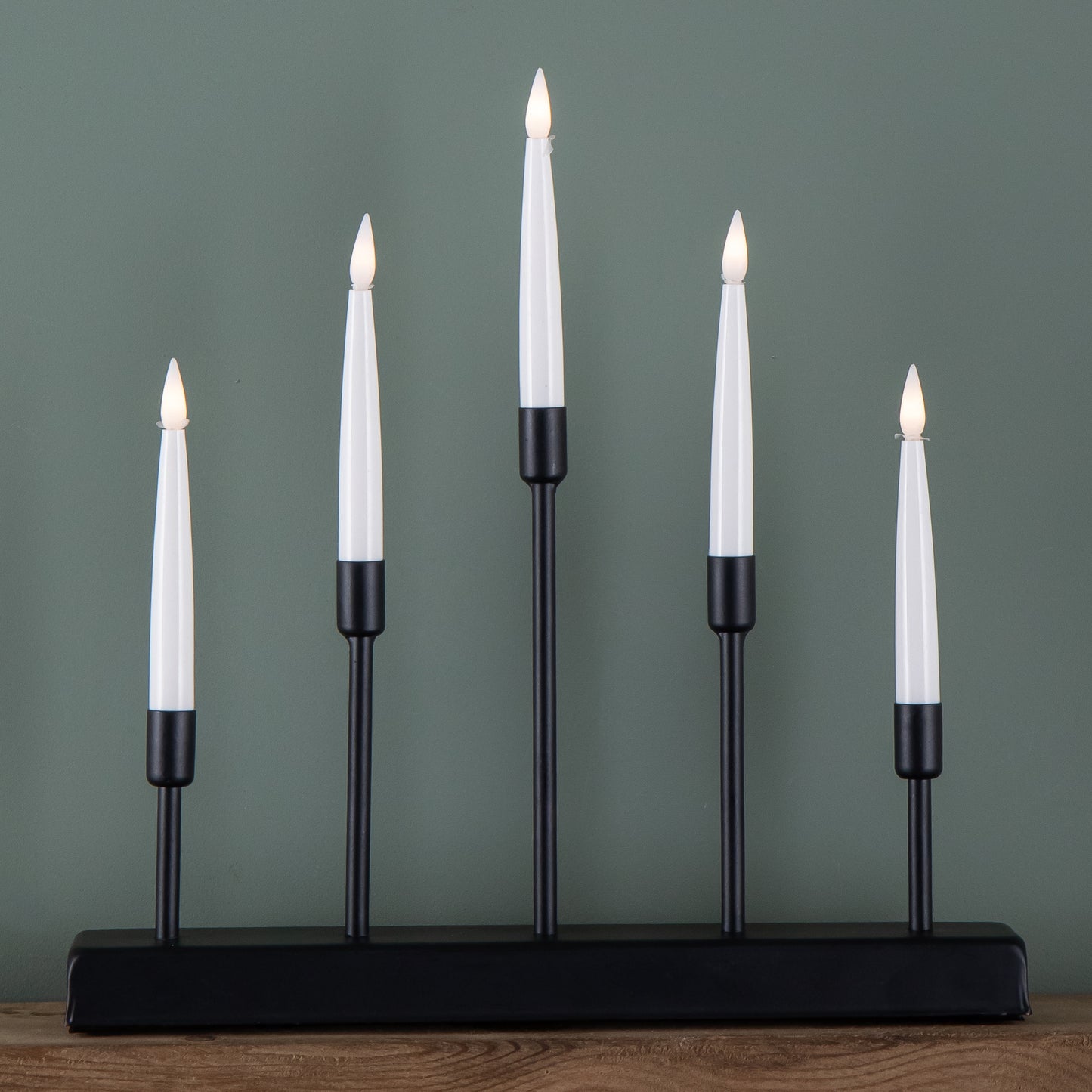 32cm Battery Operated Light up Black Metal Christmas Candlebridge with 5 Warm White LEDs