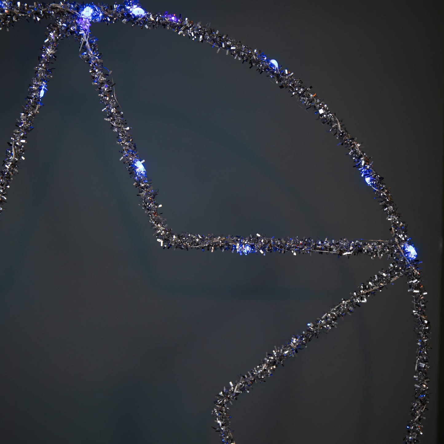 49cm Battery Powered Light up Christmas Silver Star Ball with Twinkling Blue LEDs