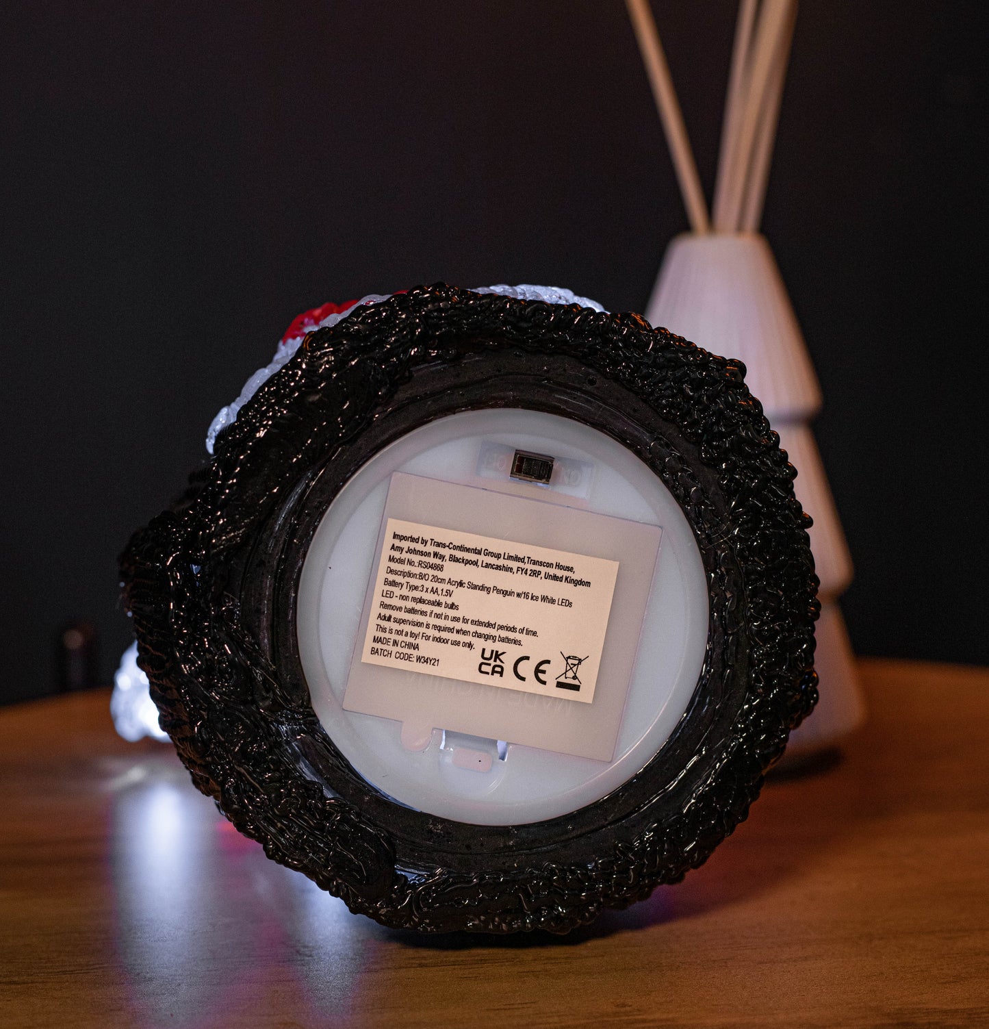 20cm Battery Operated Light up Acrylic Christmas Penguin Decoration with 16 Ice White LEDs