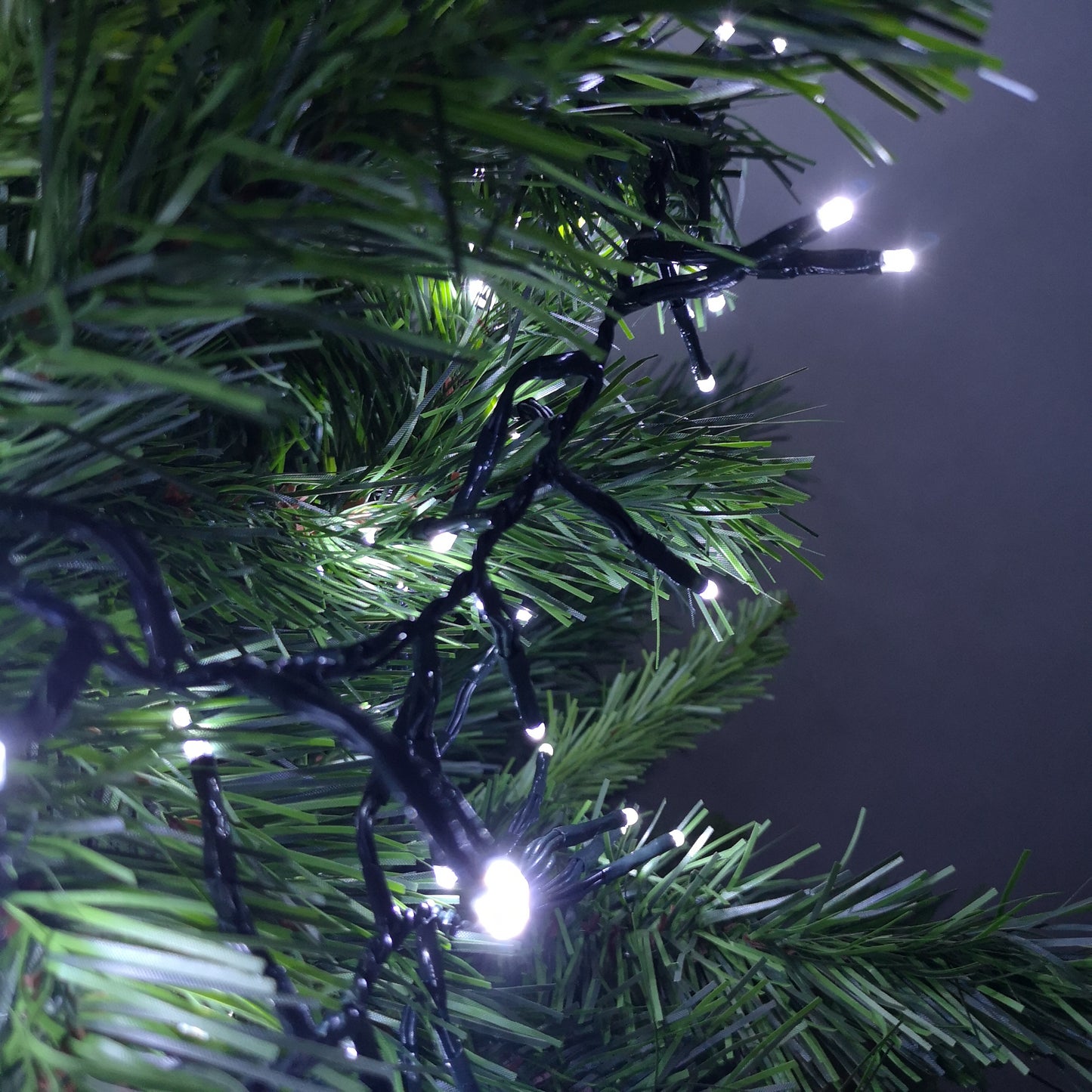 62.5m 5000 White LEDs Indoor Outdoor Cluster Christmas Lights with Timer