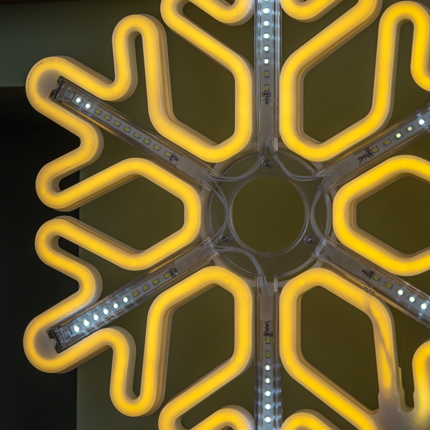 40cm Light up Neon Flex Christmas Snowflake with Shooting Star Effect and LEDs