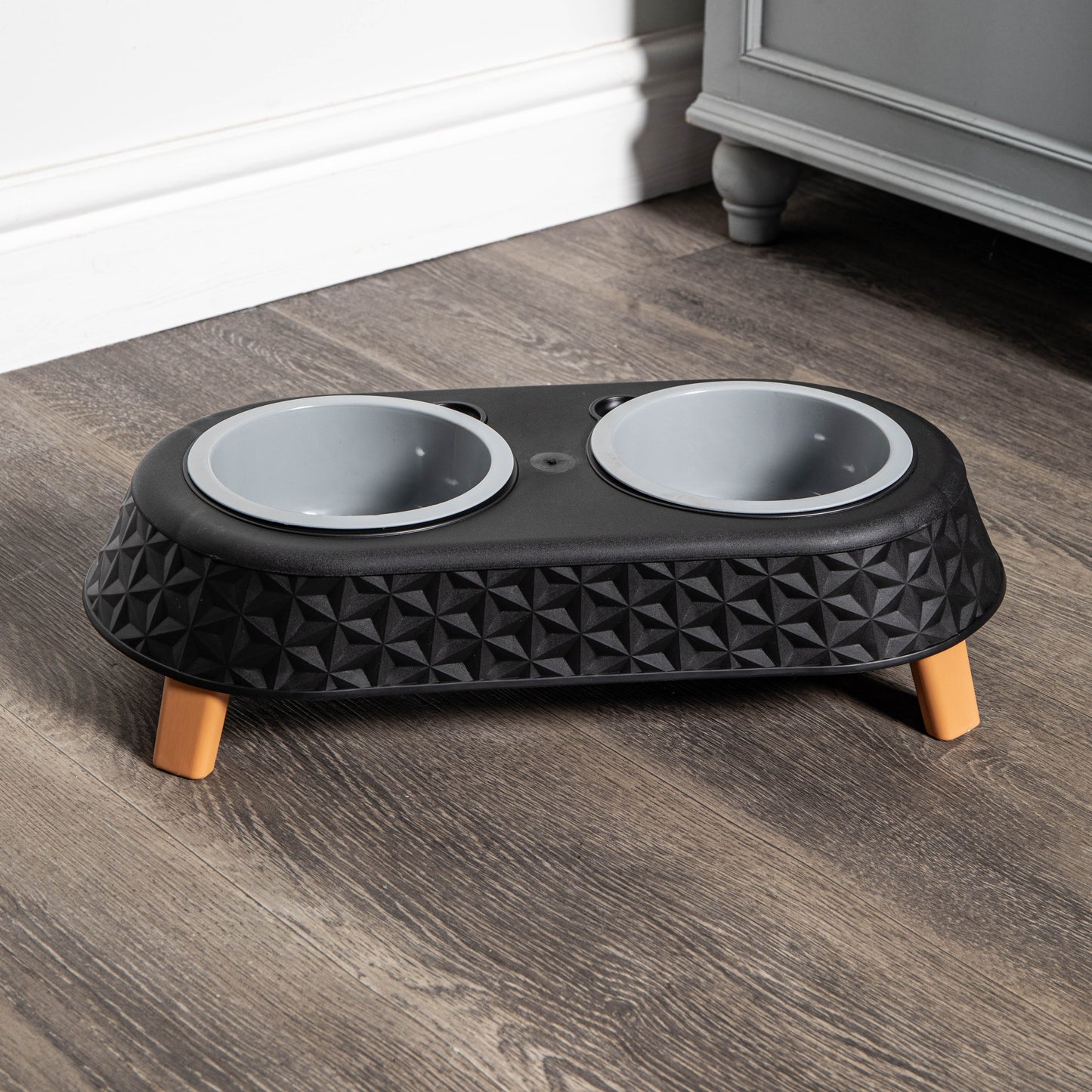 77cm x 58cm Black Plastic Raised Pet Basket with Legs and Black Plastic Double Pet Bowl Feeder with Stand Set