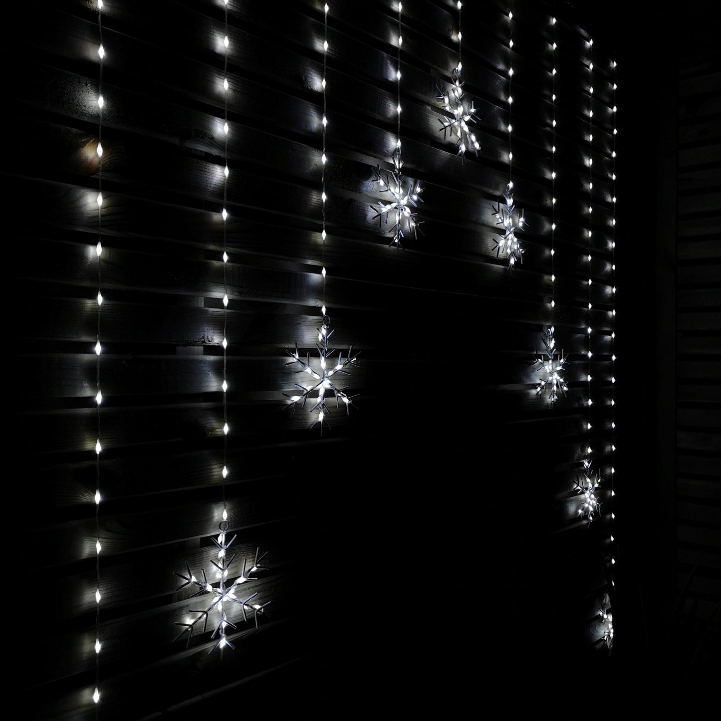 1.2m LED Snowflake Curtain Lights Christmas Decorations in Cool White