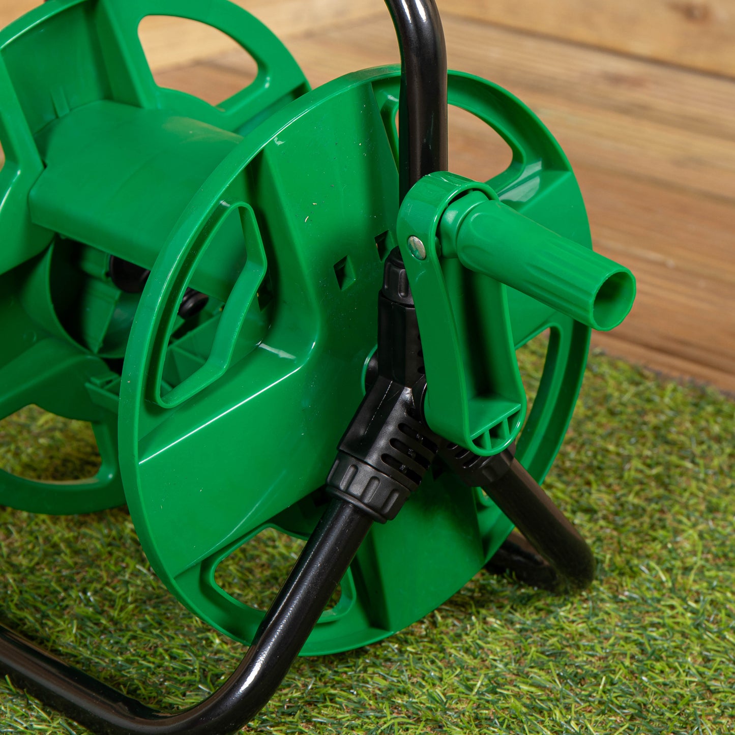 Portable Garden Hose Pipe Holder / Reel - Holds up to 30m Hose