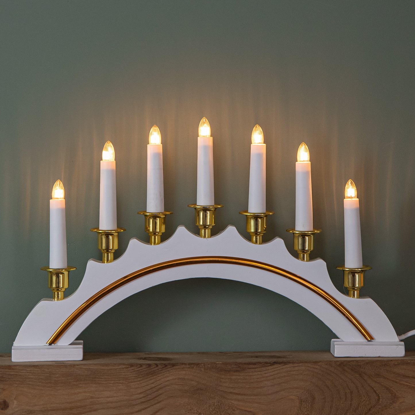 42cm Light up Christmas Candle Bridge in White with 7 Bulbs