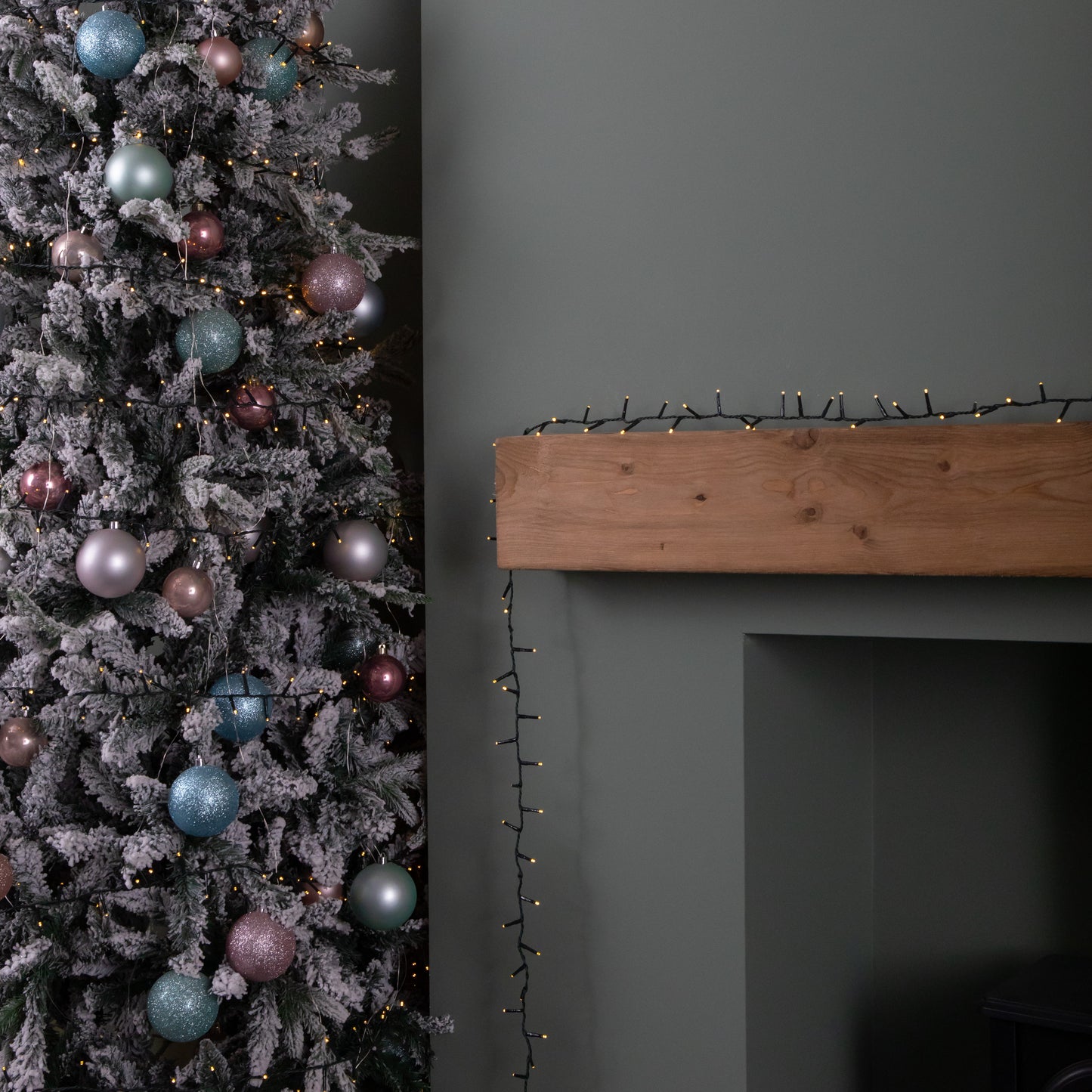 50m 2000 LED TreeBrights Christmas String Lights with Timer in Warm White