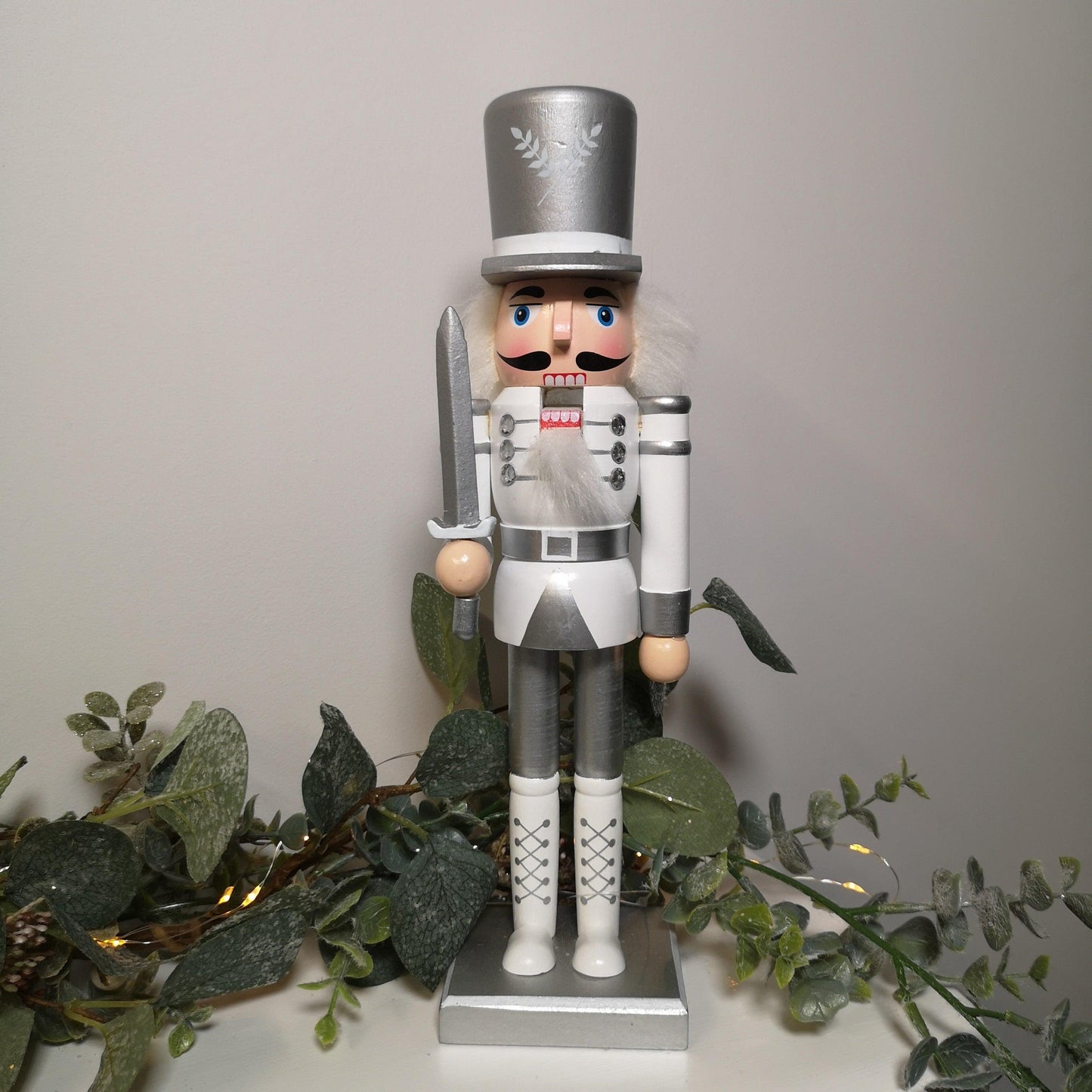 Factory Seconds: 30cm Wooden Christmas Nutcracker Soldier Decoration in White and silver