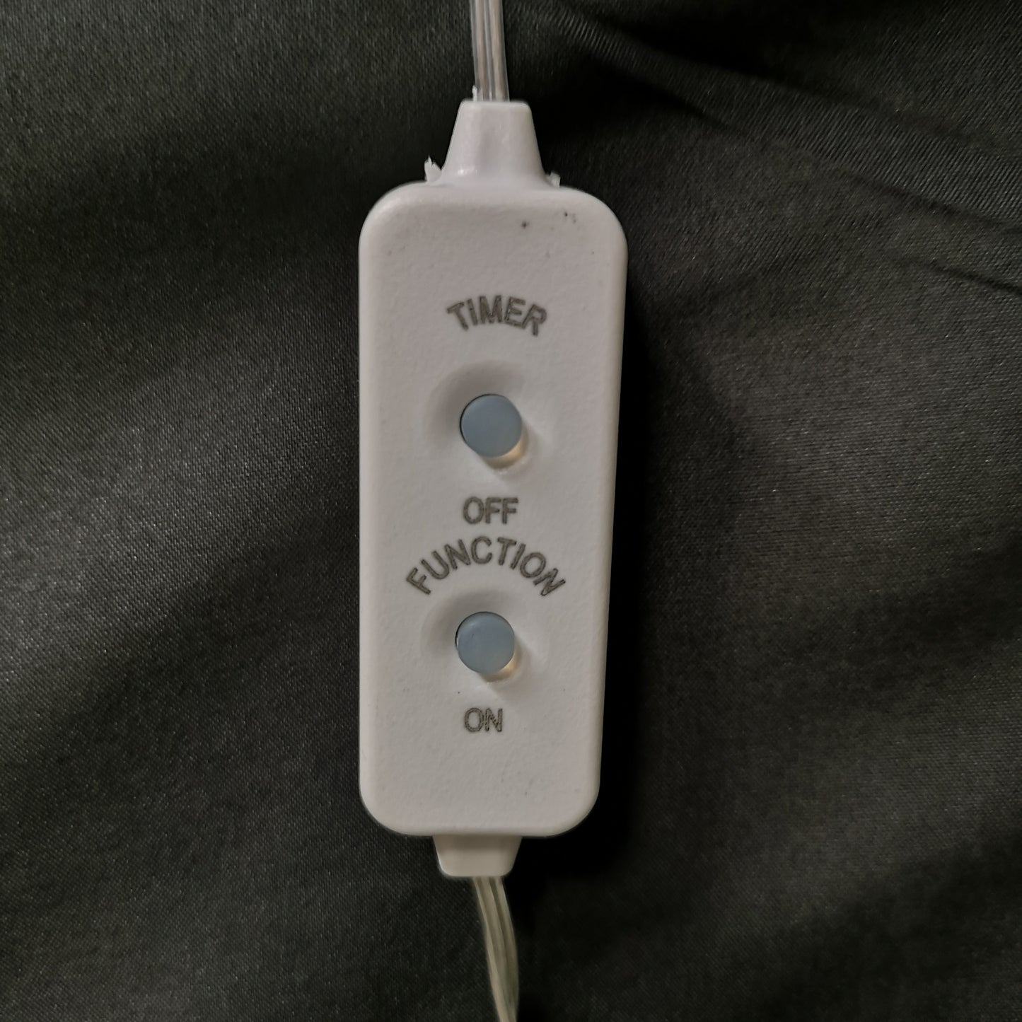 300 LED 7.5m Premier Christmas Outdoor 8 Function Icicle Lights in Cool White