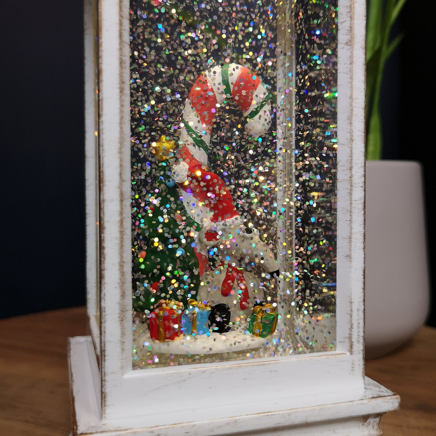 29cm LED Christmas Glitter Water Spinner Antique Lantern Snowy Mouse Scene