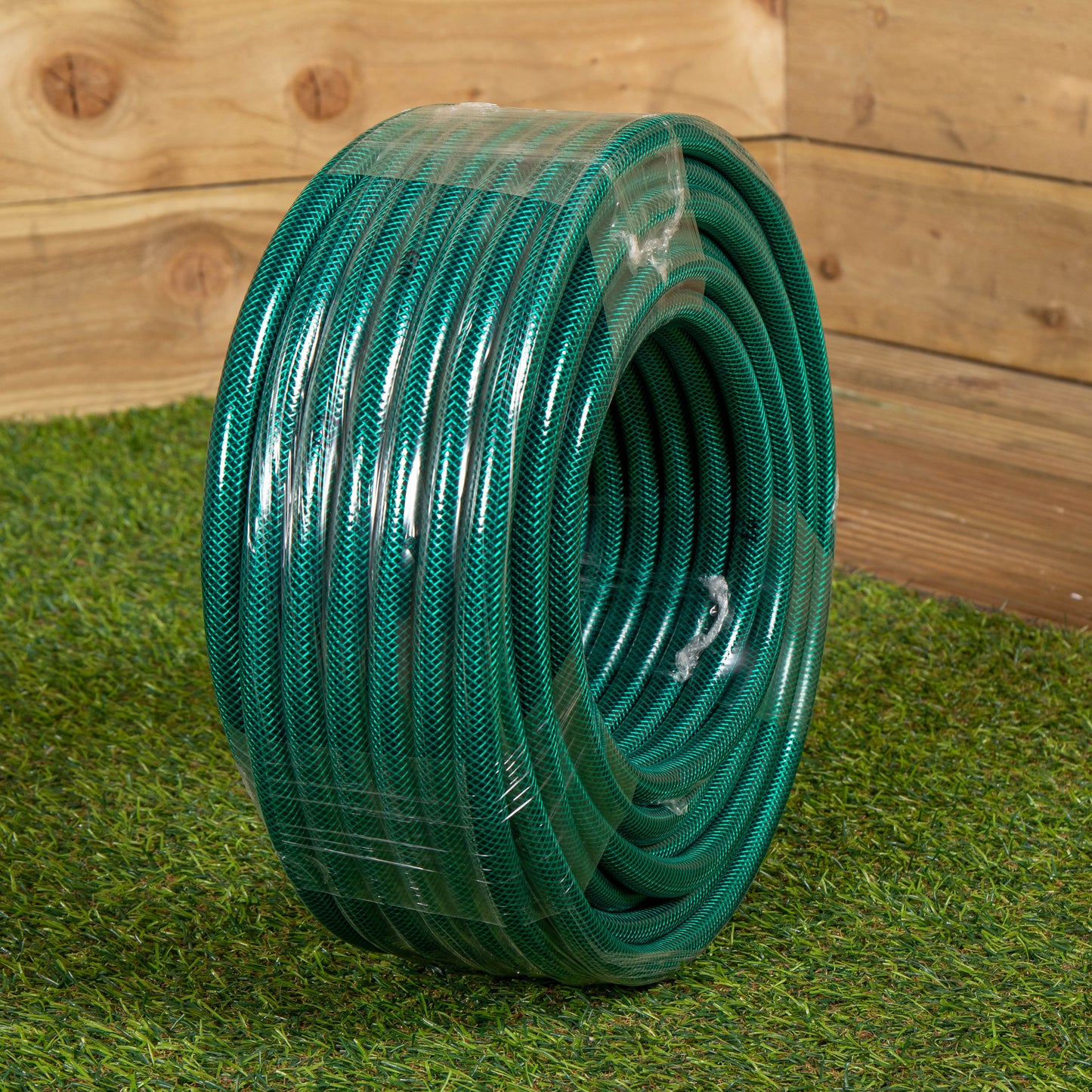 30m Reinforced Kink Resistant Garden Hose Pipe with Connectors
