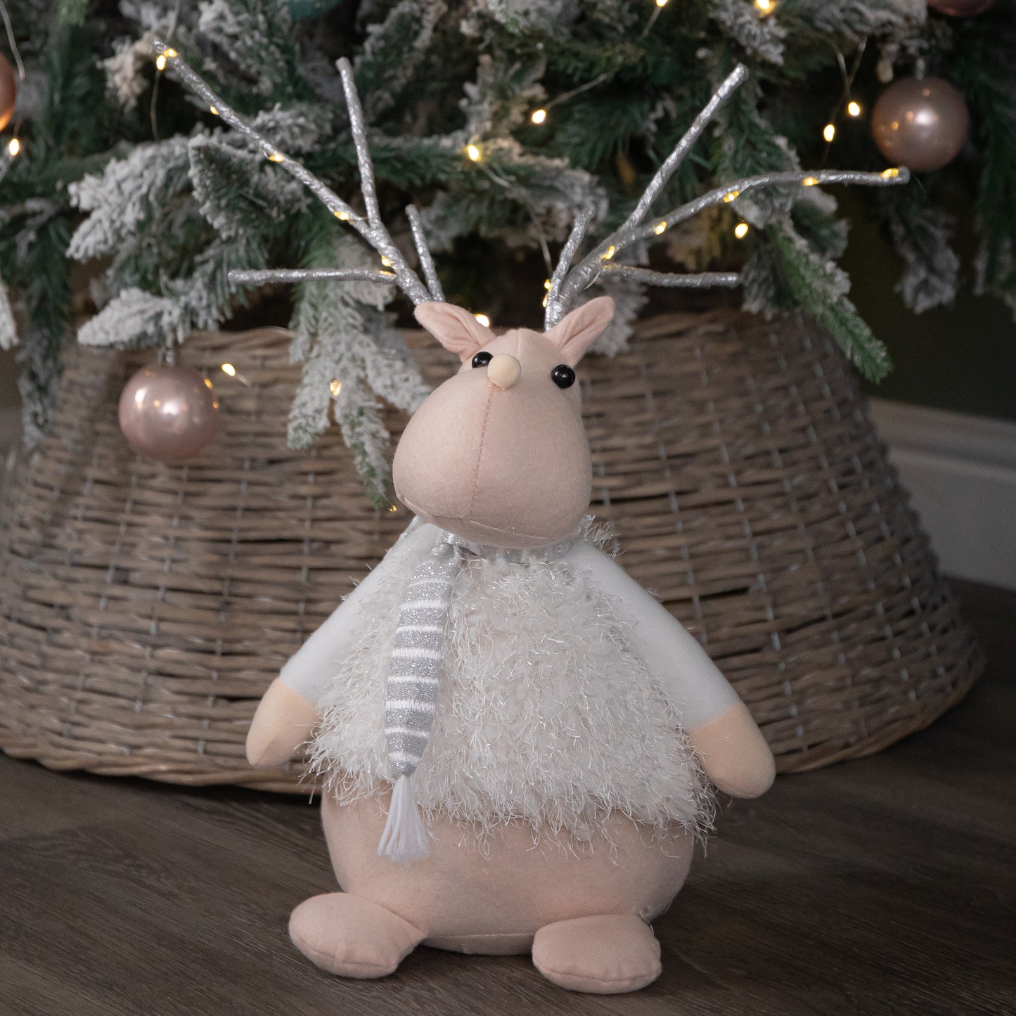 52cm Battery Operated Plush White Christmas Reindeer with LED Lit Antlers