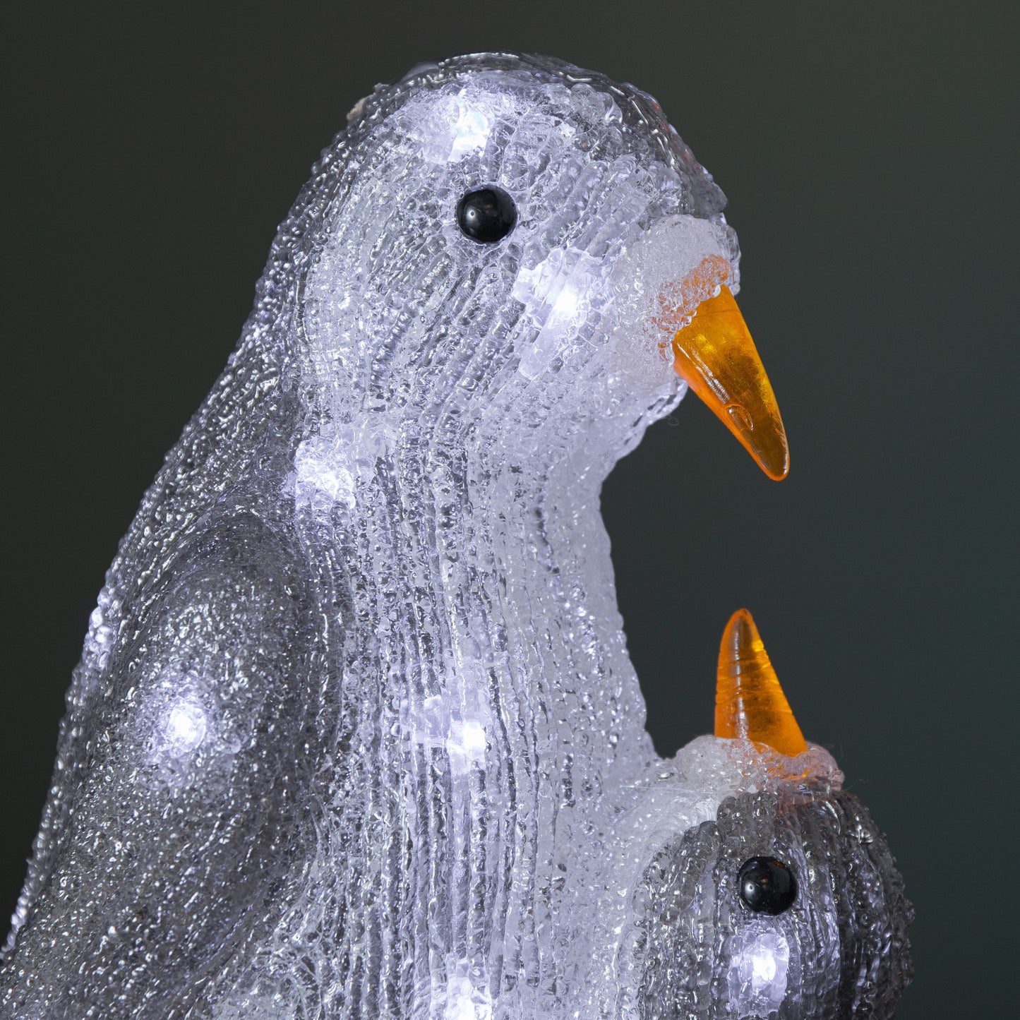 28cm Light up Acrylic Mother and Chick Penguin Christmas Decoration with 30 White LEDs
