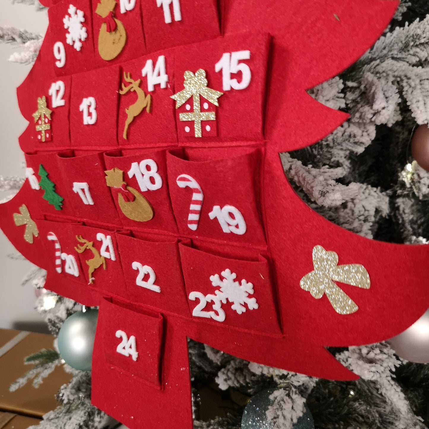 90cm Fabric Tree Shape Advent Calendar Christmas Decoration in Red